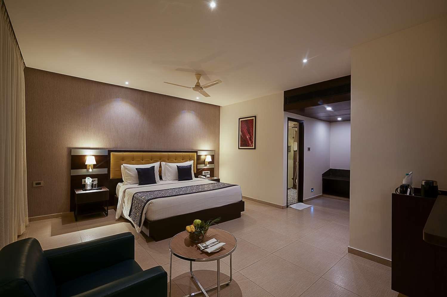 Hotel Ocean Near Delhi Airport New Delhi