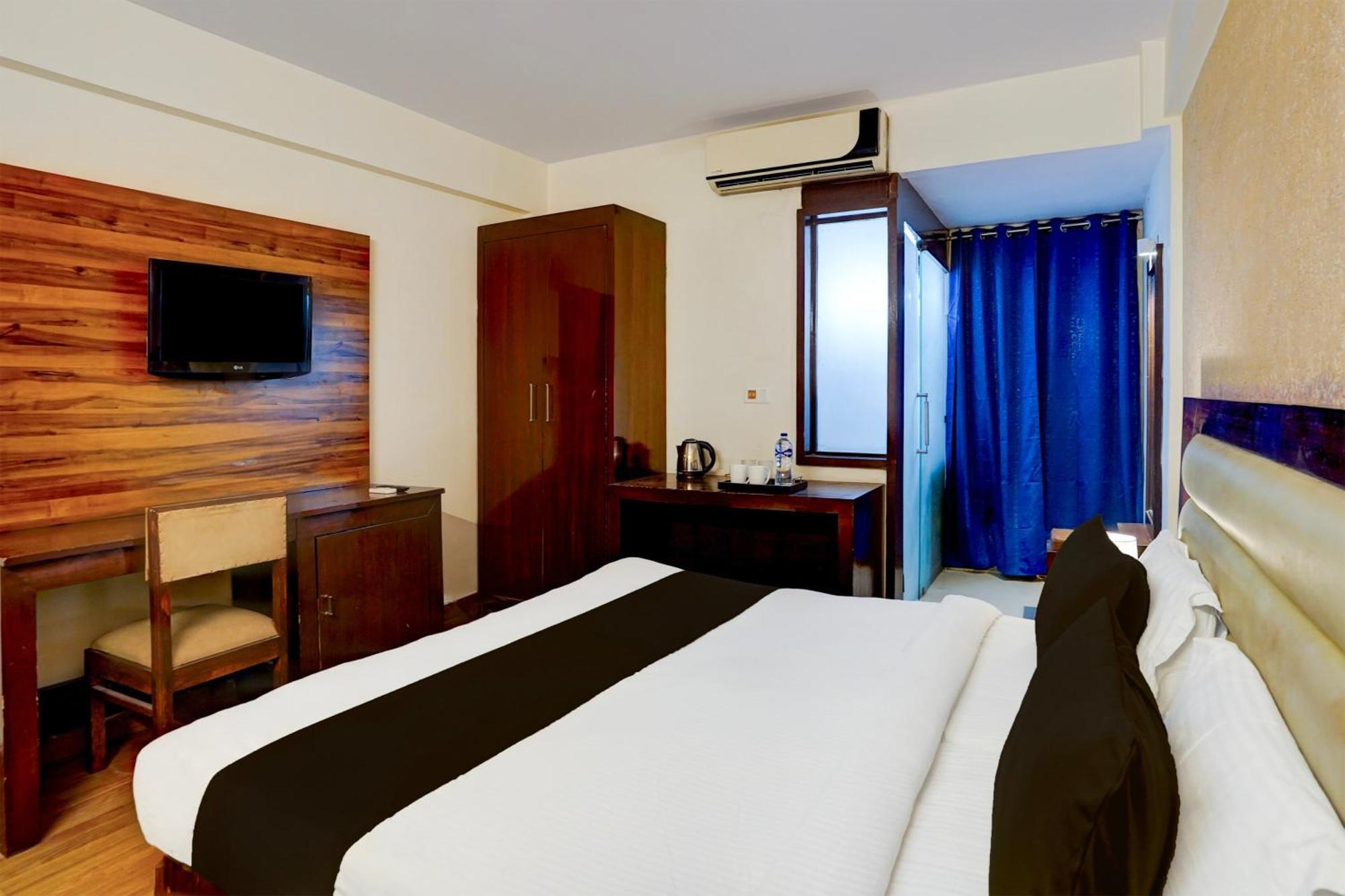 Seven Near Delhi Airport Hotel New Delhi