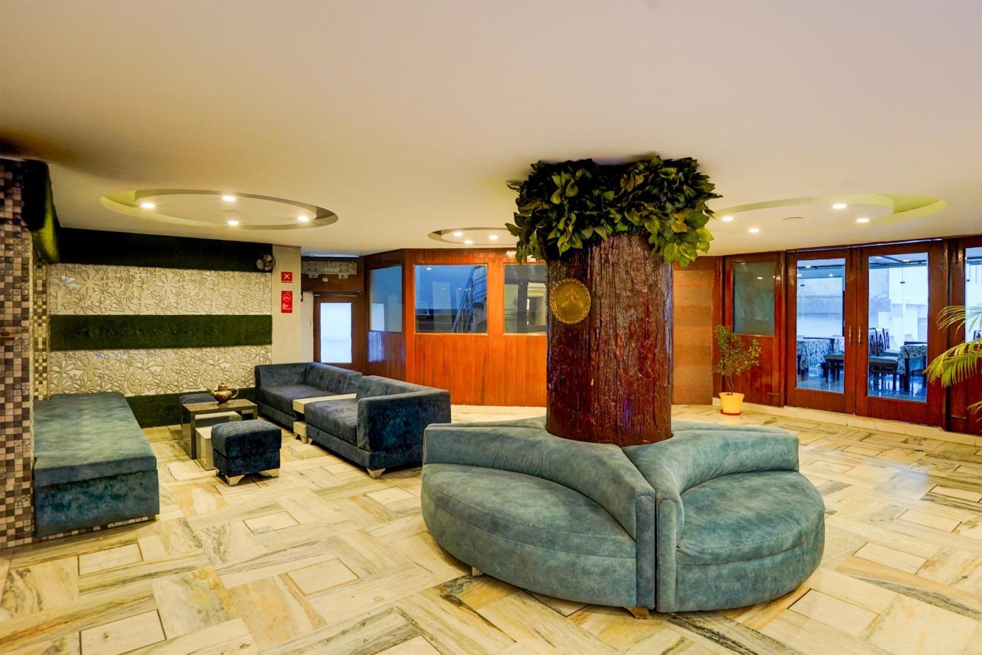 Hotel Seven Near Delhi Airport