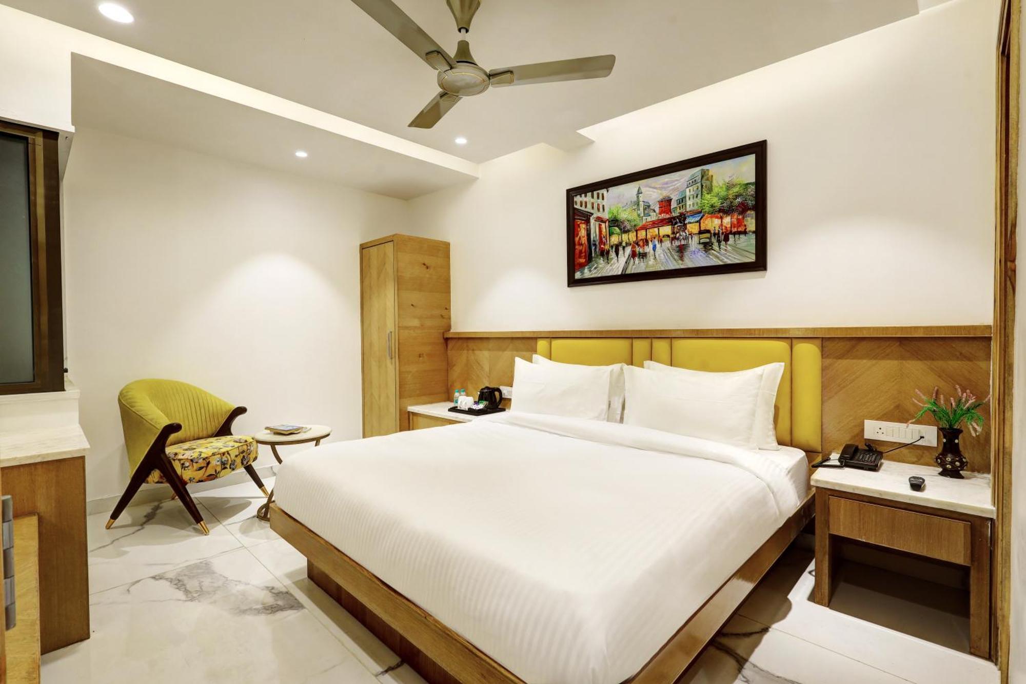 Namaste Hindustan Just A Minute Away From Railway Station And Connaught Place 4* New Delhi