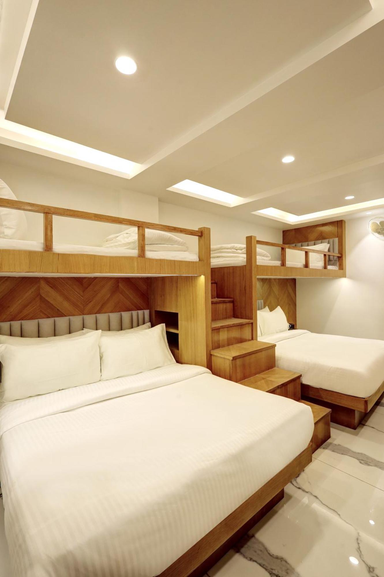 Namaste Hindustan Just A Minute Away From Railway Station And Connaught Place 4* New Delhi