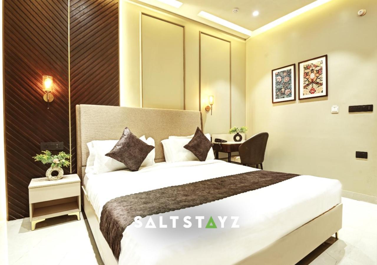 Saltstayz Select - Pitampura