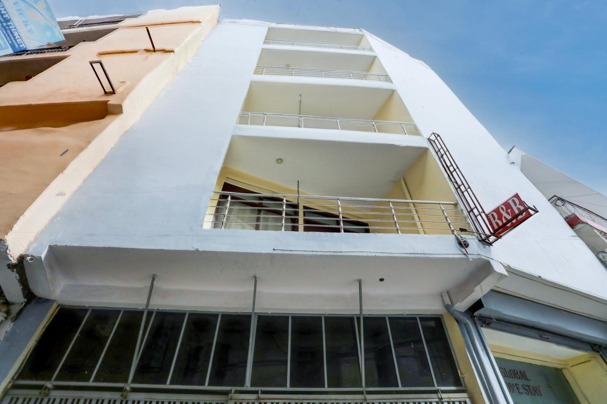 Luxury Global Hotel