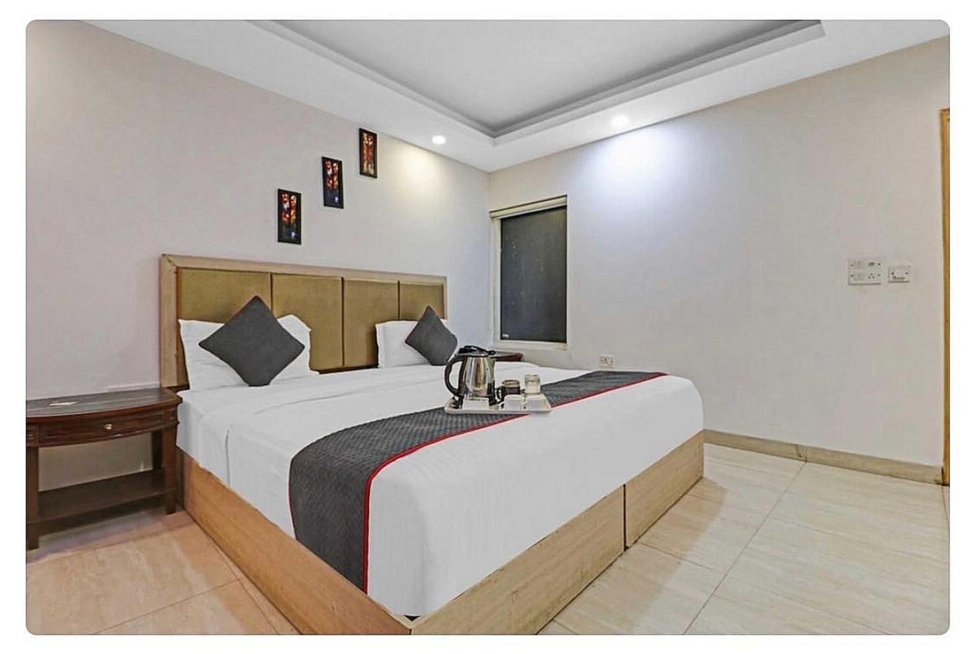 Super O Mahal Hotel New Delhi