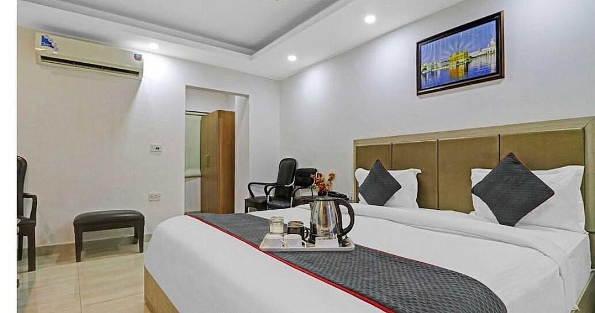 Hotel Super O Mahal