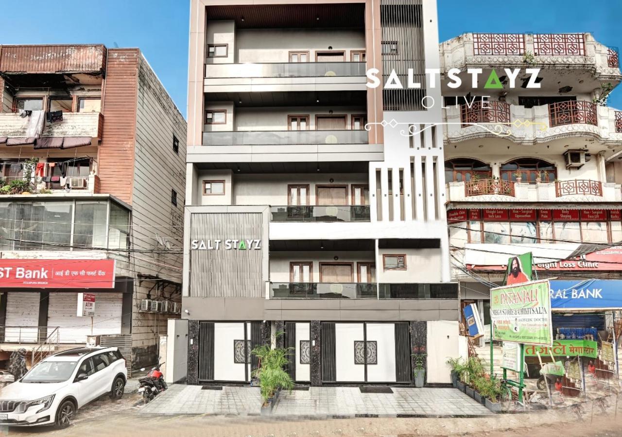 Saltstayz Select - Pitampura Delhi (National Capital Territory of India)
