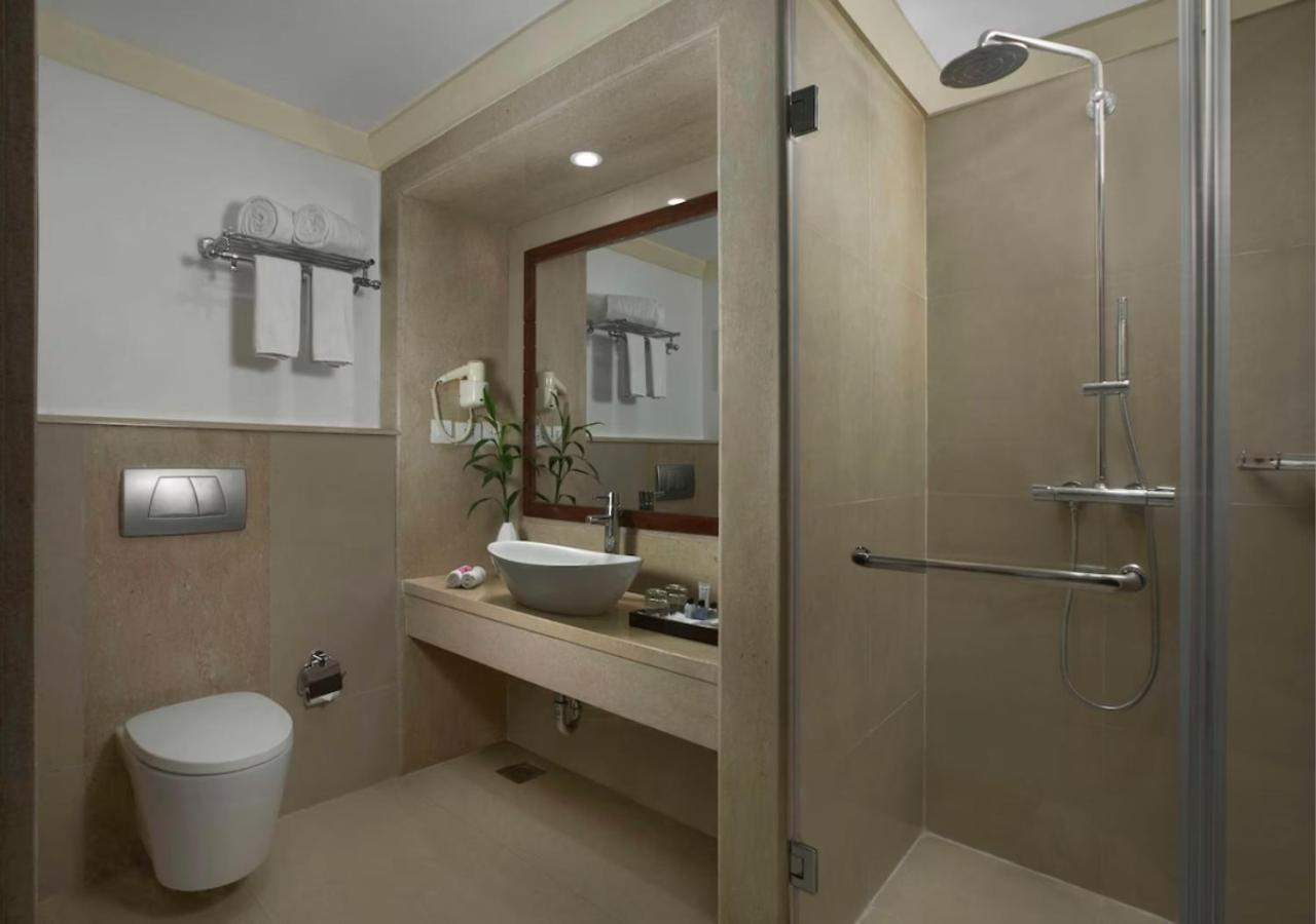 Belwood Near Delhi Airport Hotel