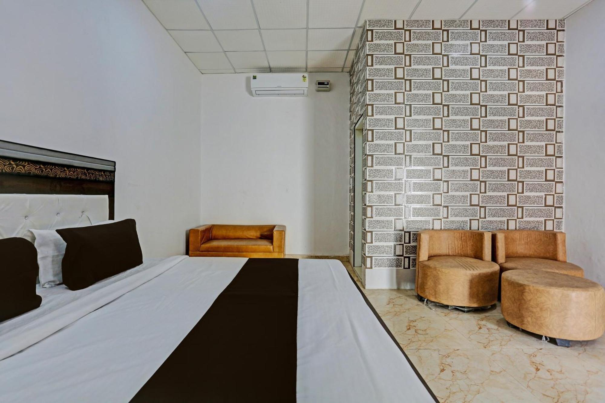 O Murliwala Wedding Palace And Hotel Samalkha
