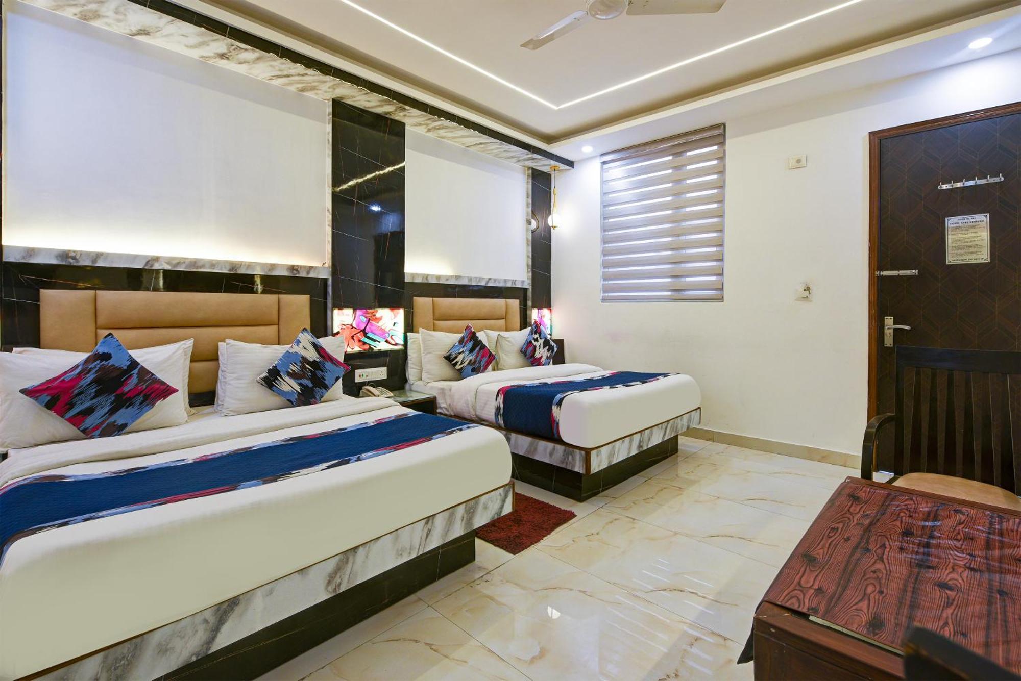 Shri Vinayak In Centre At Railway Station-by Rcg Hotel New Delhi