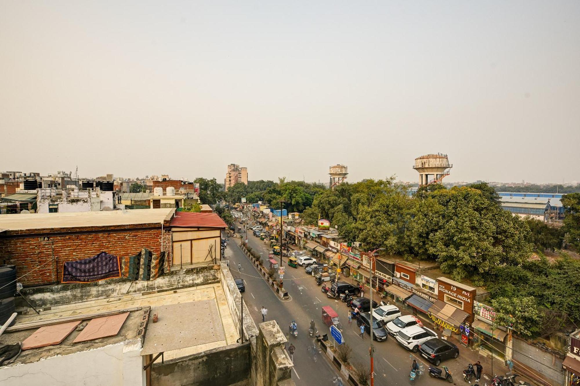 Shri Vinayak In Centre At Railway Station-by Rcg 4*