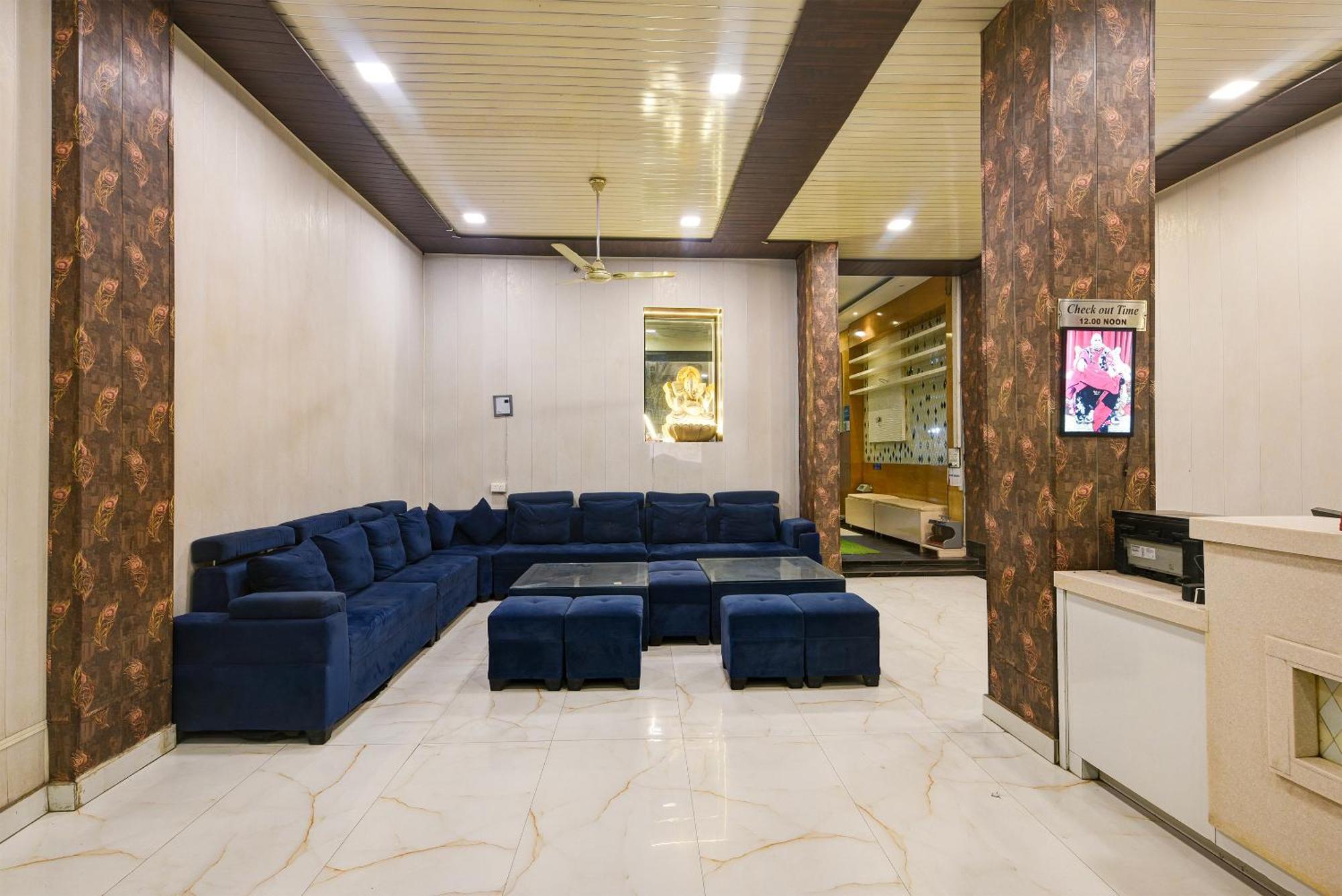 Shri Vinayak In Centre At Railway Station-by Rcg Hotel