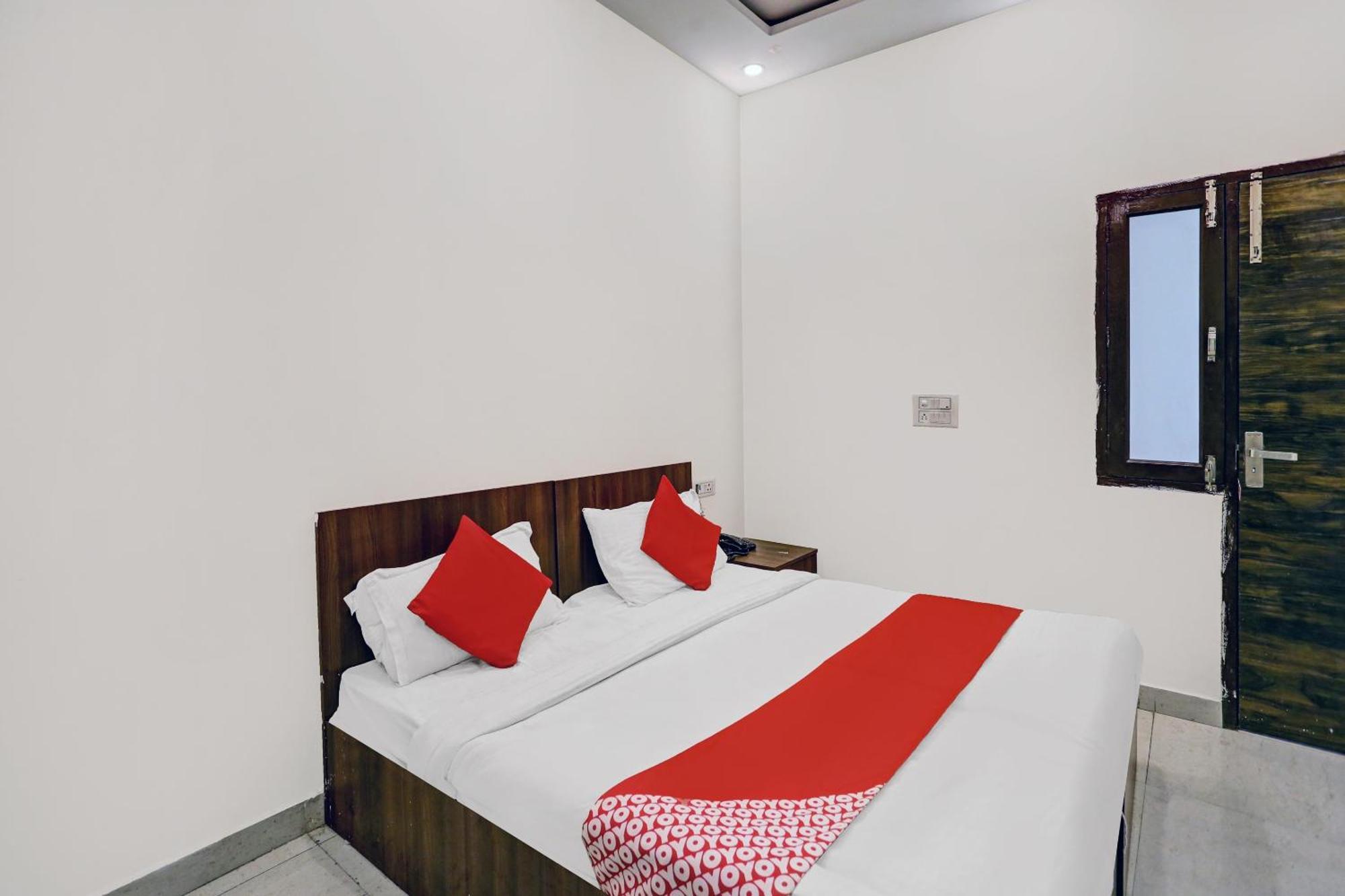 Hotel O 3*
