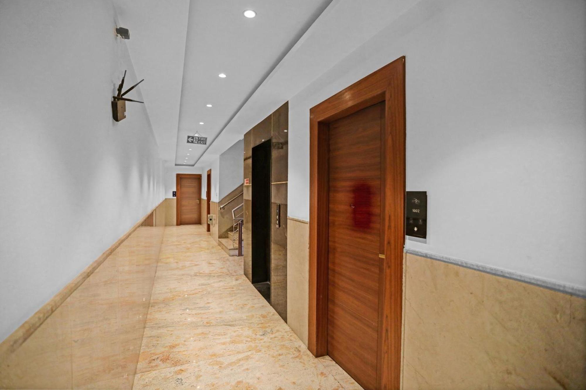 O Grand Elegant Near Delhi Airport Hotel Nova Deli