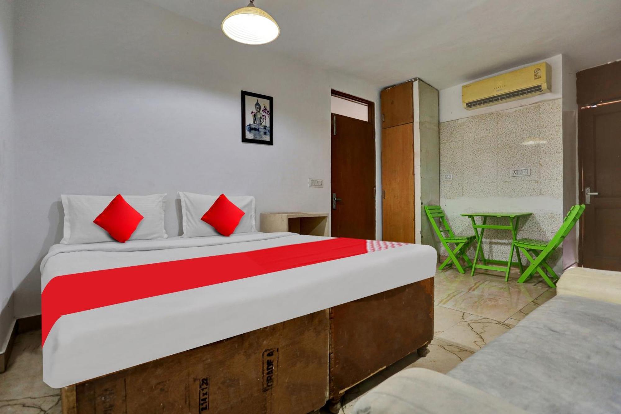 Oyo Flagship 81002 Tsa 3* New Delhi