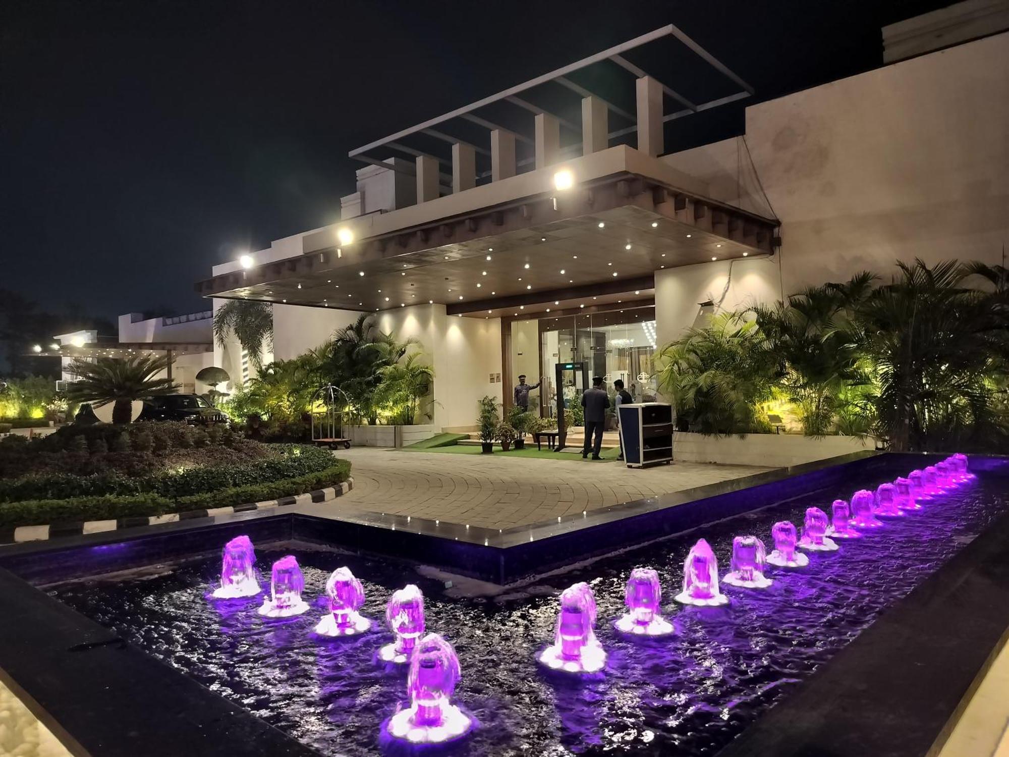 Bel-la Monde Nh8 At 6km From Igi Airport Delhi Hotel New Delhi