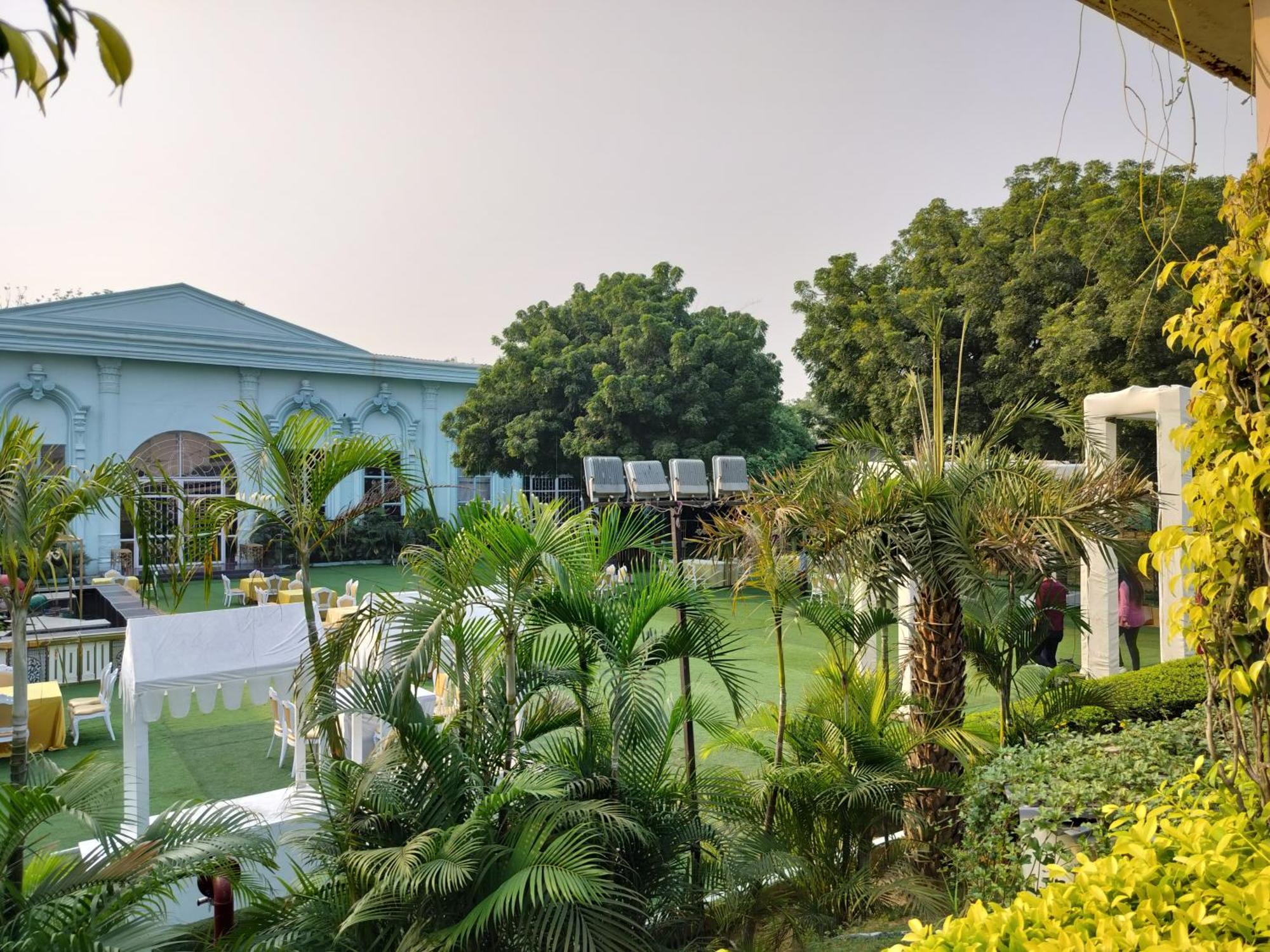Bel-la Monde Nh8 At 6km From Igi Airport Delhi 4* New Delhi