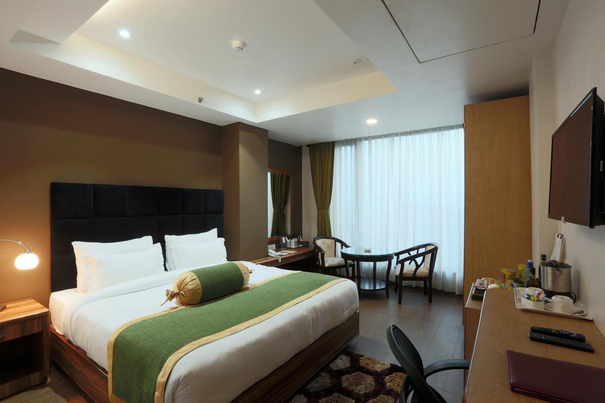 Hotel Cardinal Express Oxmo Igi Airport Delhi New Delhi