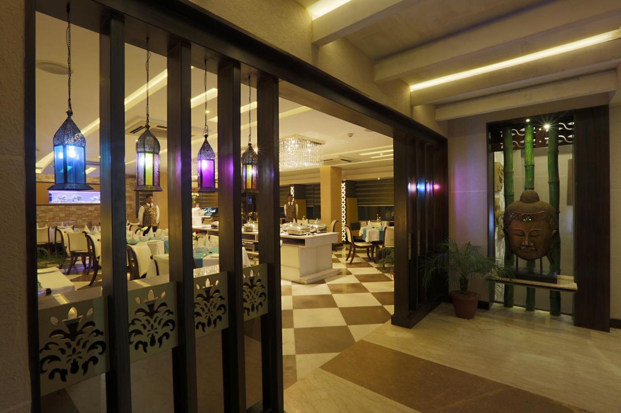 Hotel Cardinal Express Oxmo Igi Airport Delhi 4*