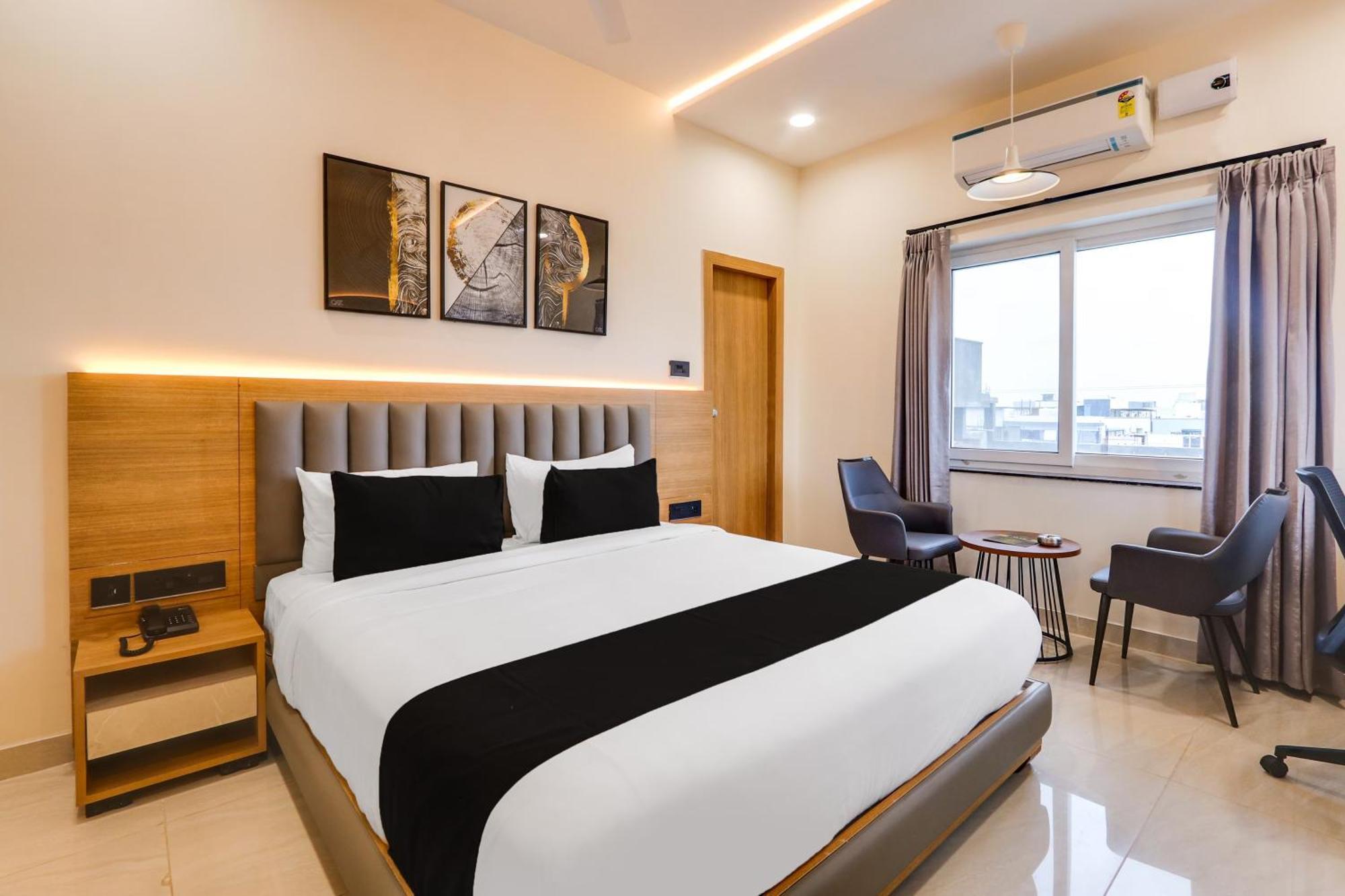 El De Empire Near Delhi Airport 4* New Delhi
