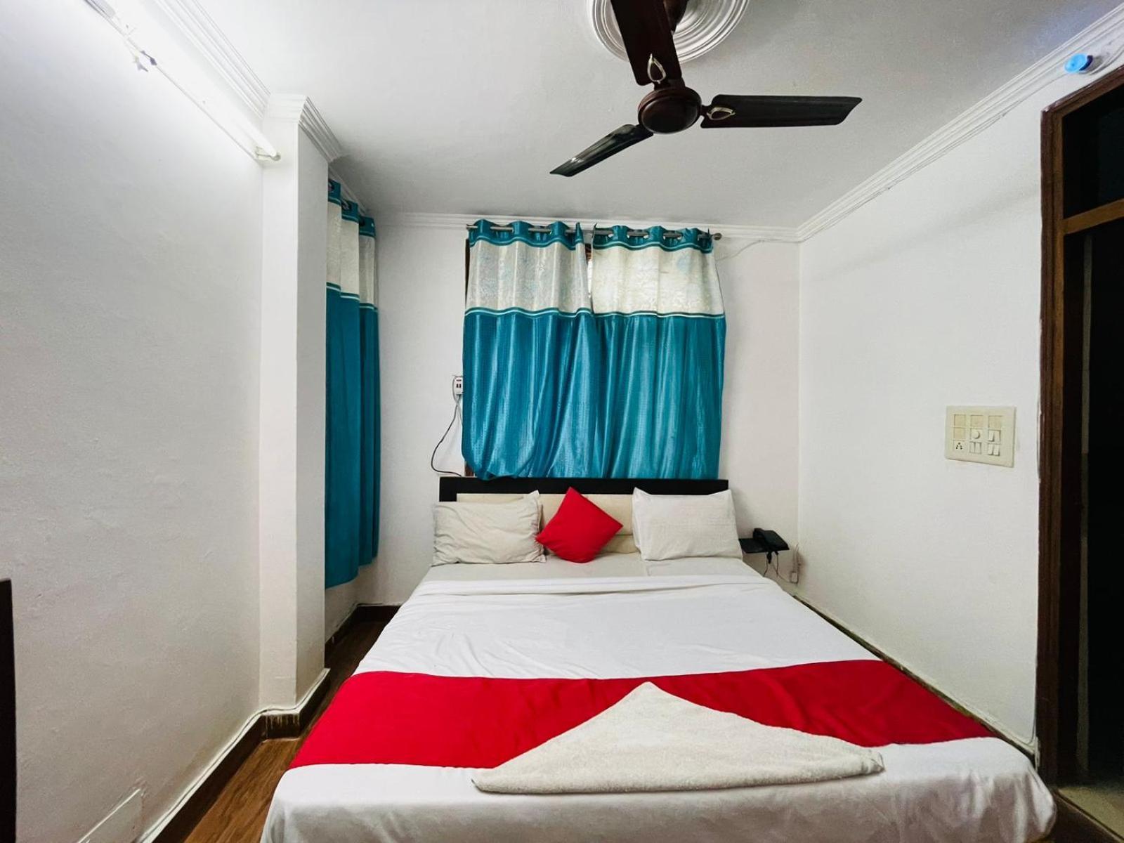 Hotel Flexi Ekant New Delhi