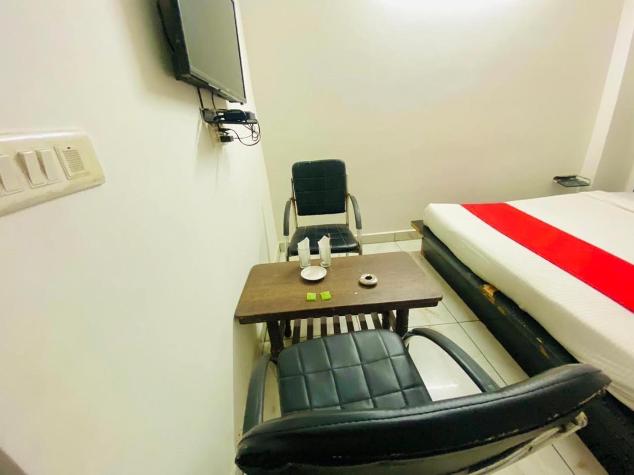 Hotel Flexi Ekant New Delhi