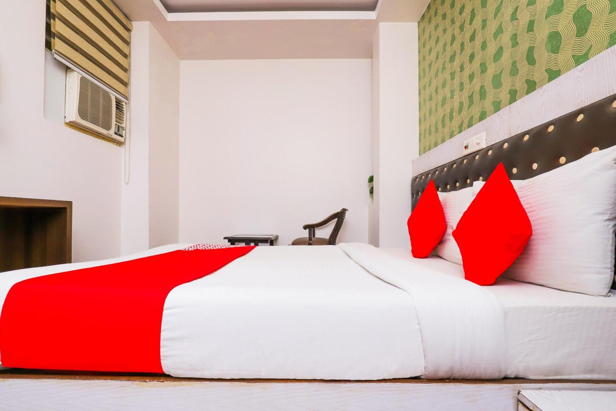 Hotel O Sehej Continental New Delhi