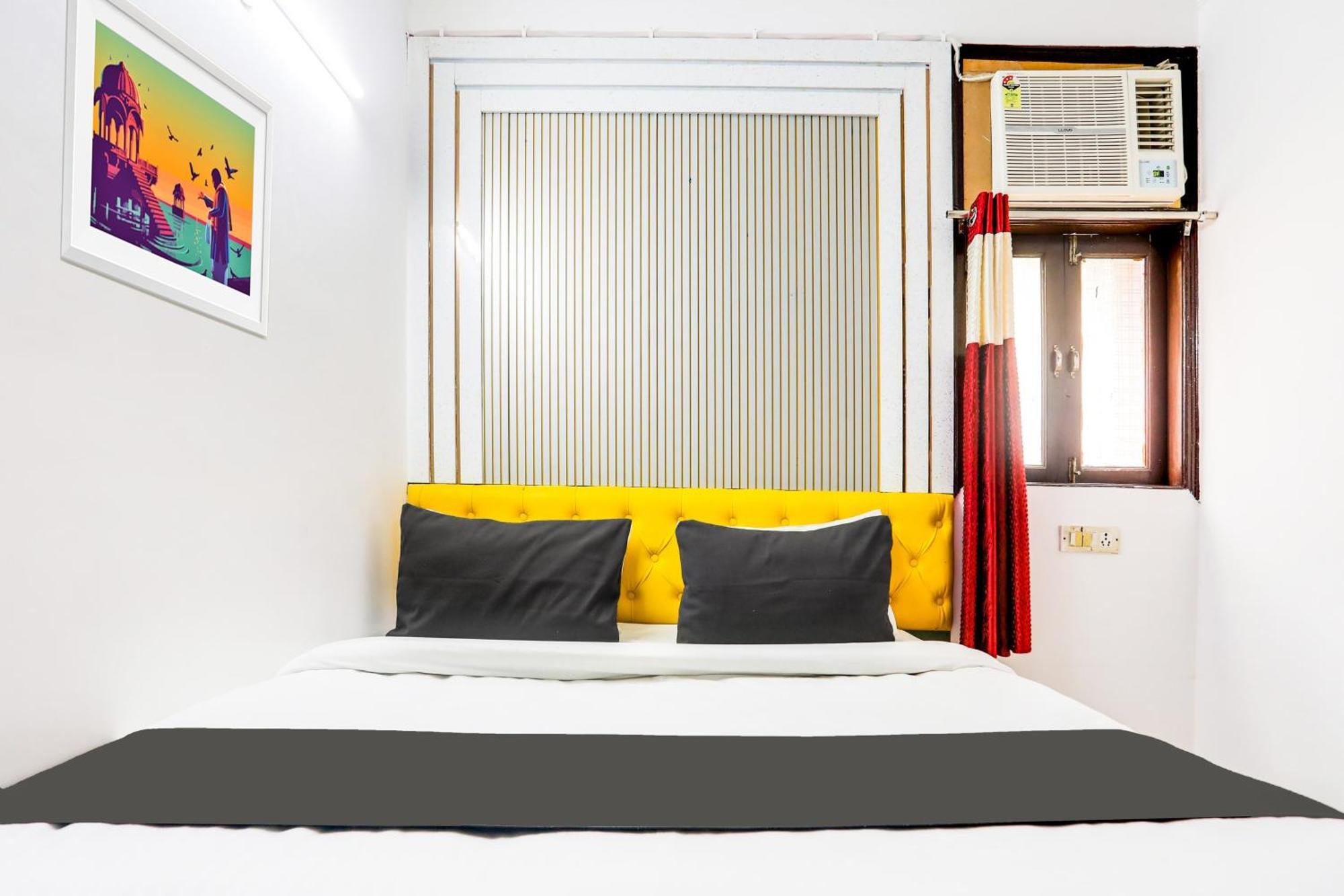 Hotel O Anchal Dx New Delhi