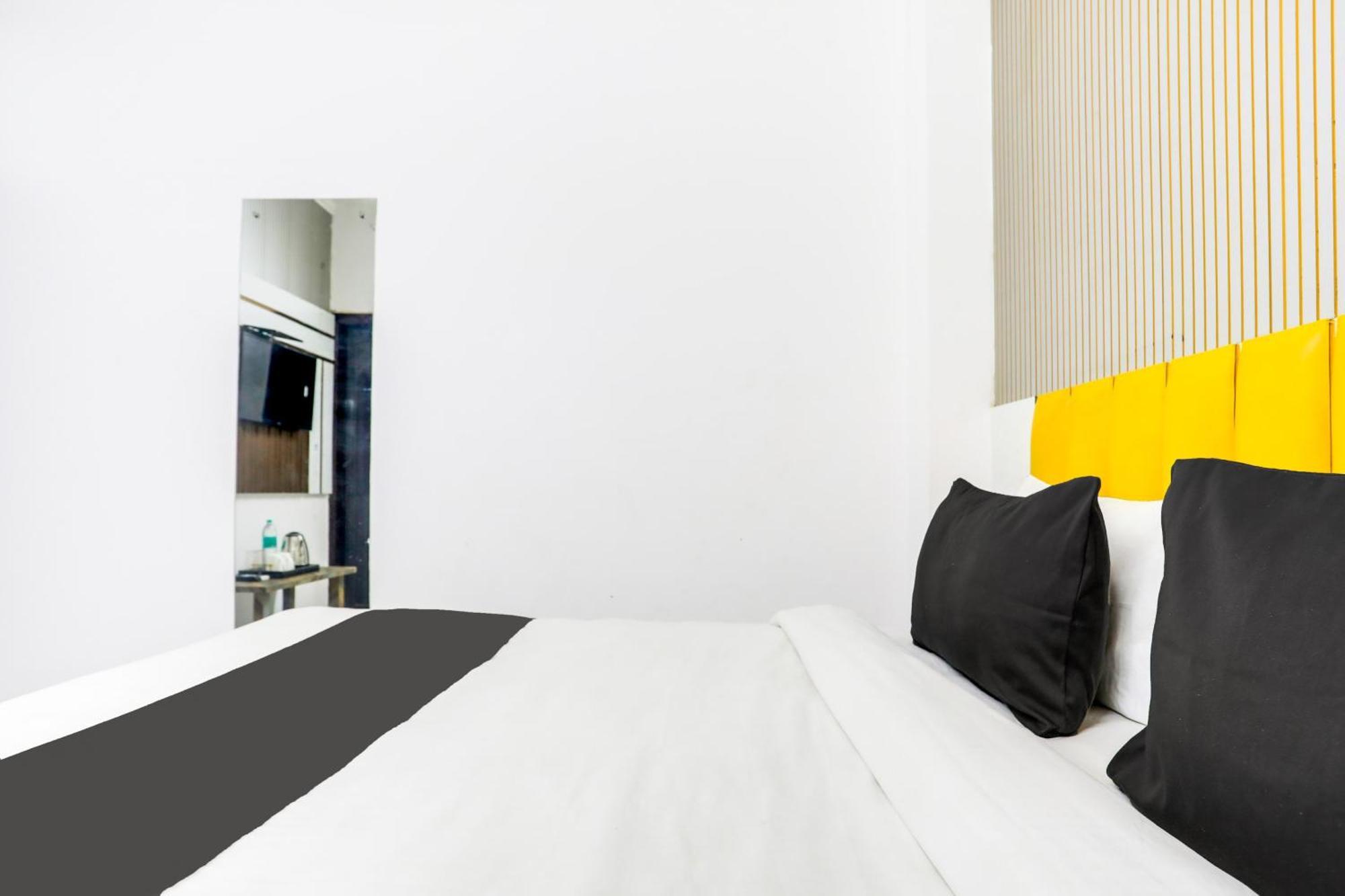 O Anchal Dx Hotel New Delhi