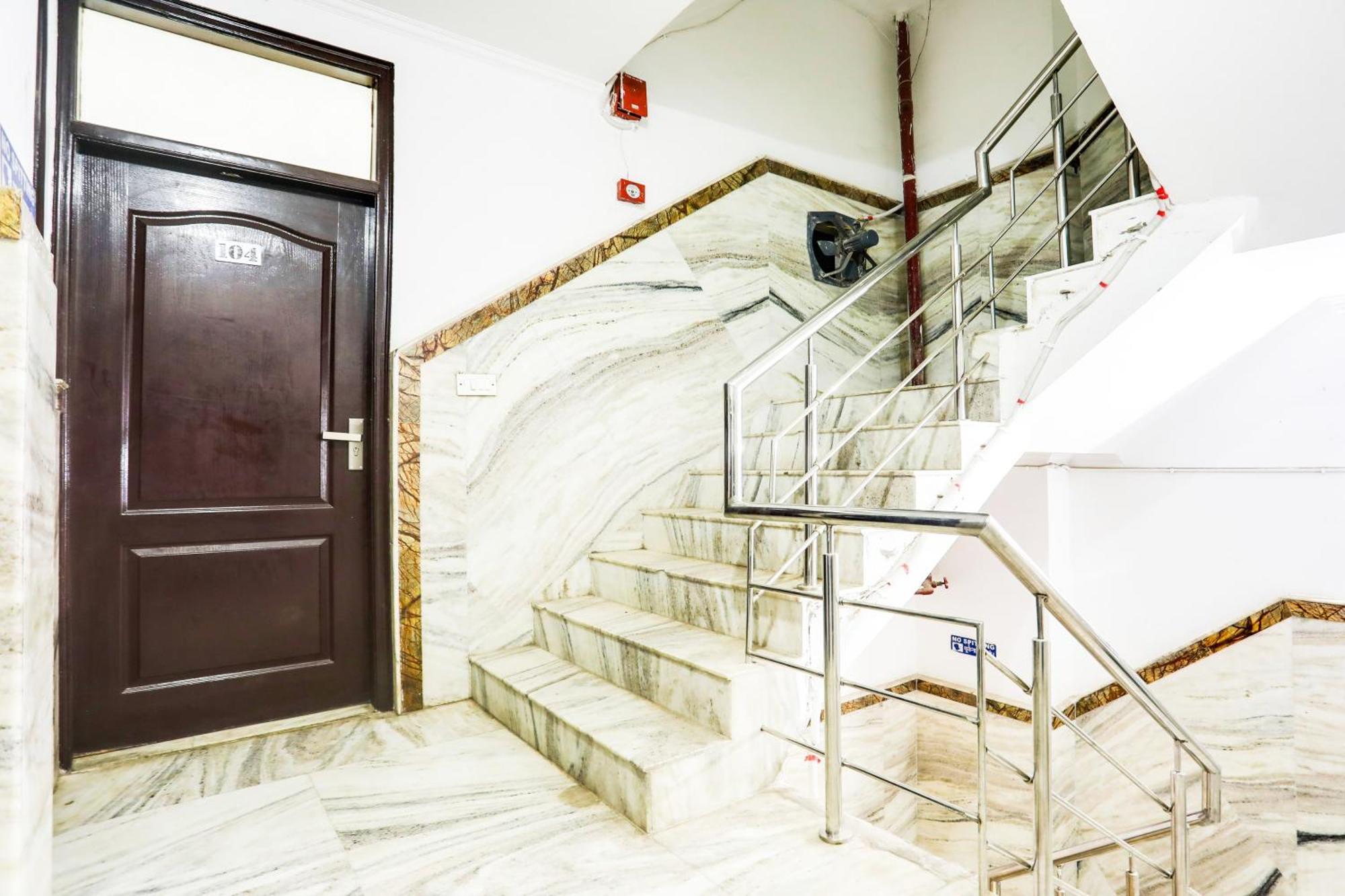 Hotel O Anchal Dx New Delhi