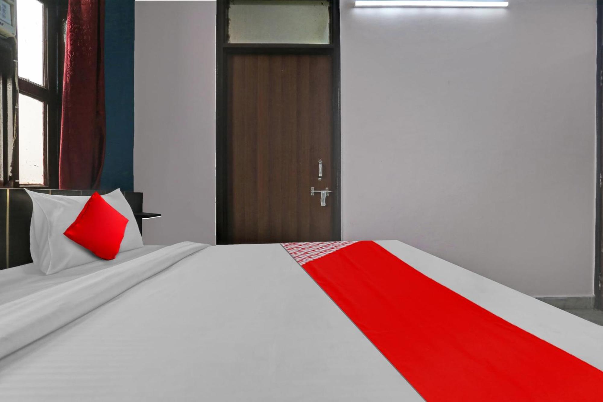 O Elite 3* Delhi (National Capital Territory of India)