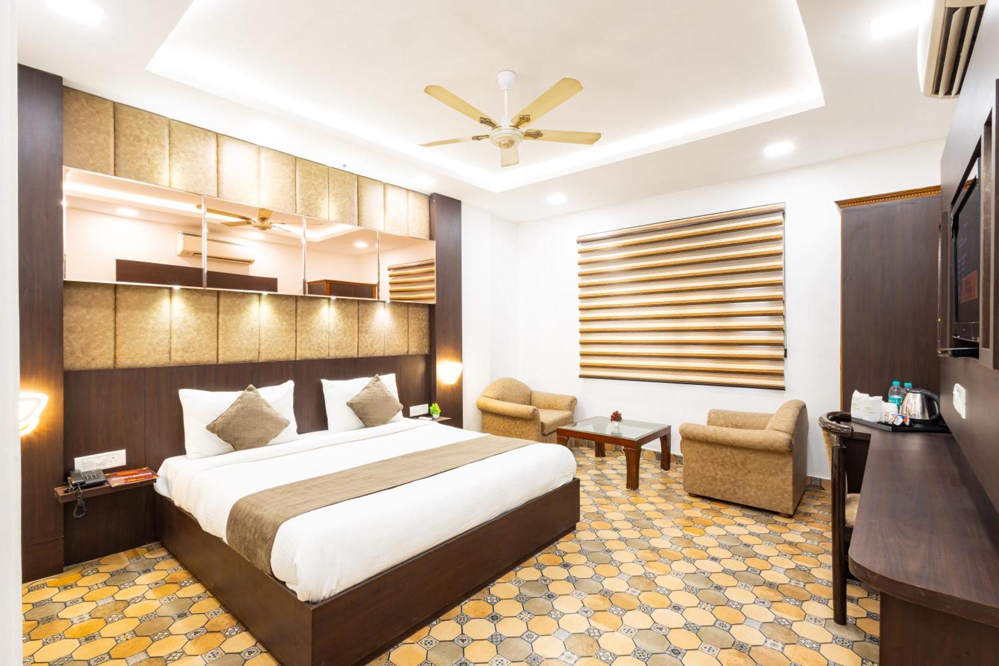 Panickers Residency - Ajmal Khan Market Near Karol Bagh Metro Hotel Delhi (National Capital Territory of India)