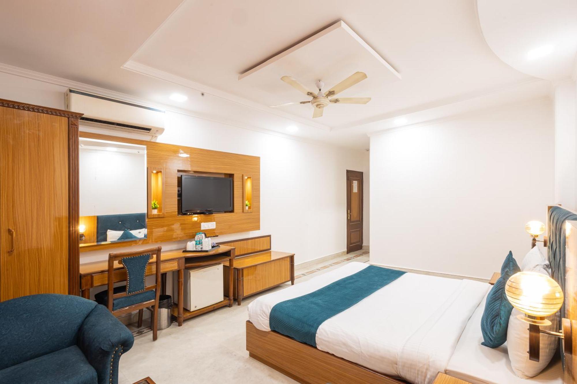 Panickers Residency - Ajmal Khan Market Near Karol Bagh Metro Delhi (National Capital Territory of India)