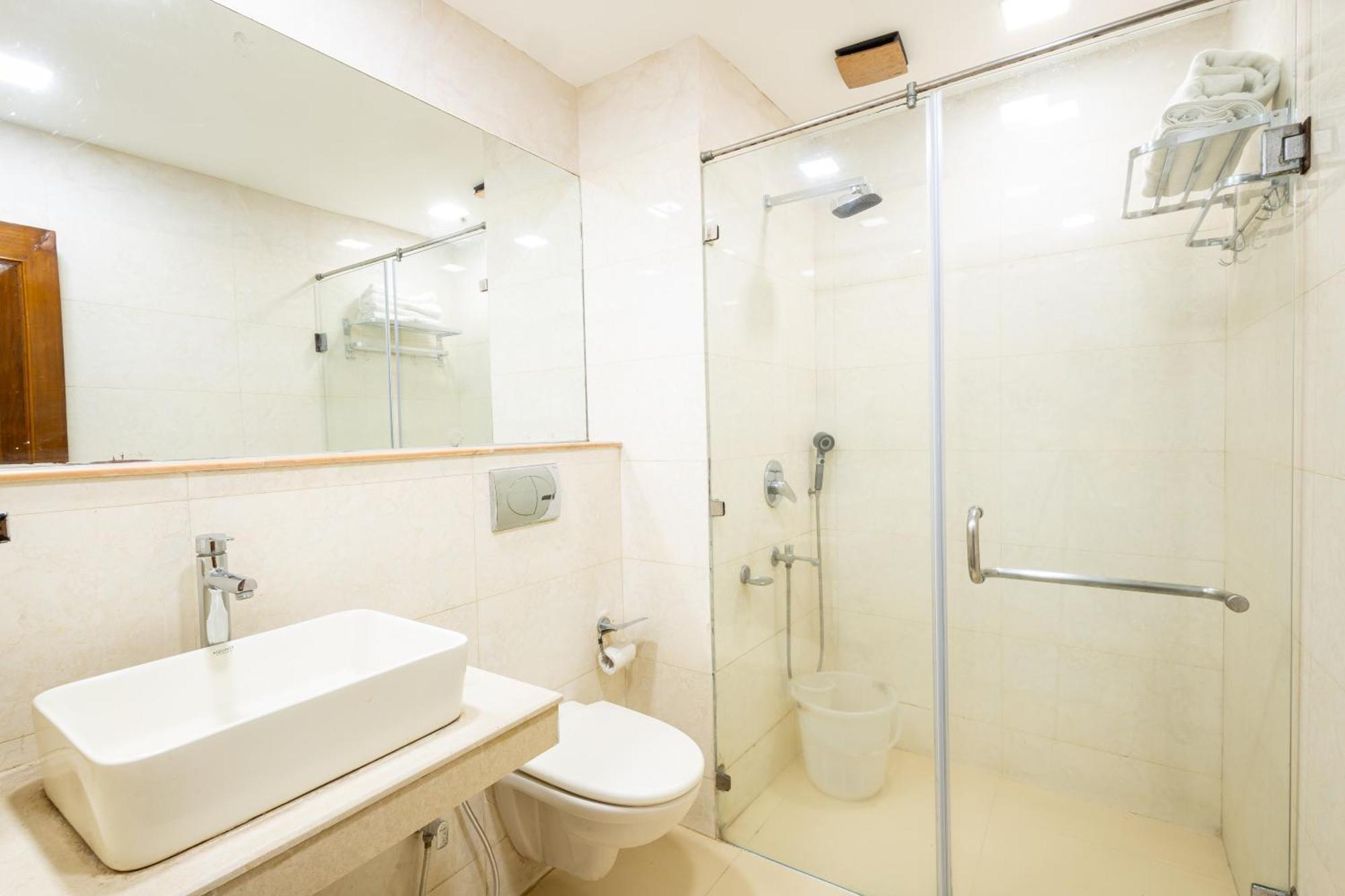 Hotel Panickers Residency - Ajmal Khan Market Near Karol Bagh Metro 3*
