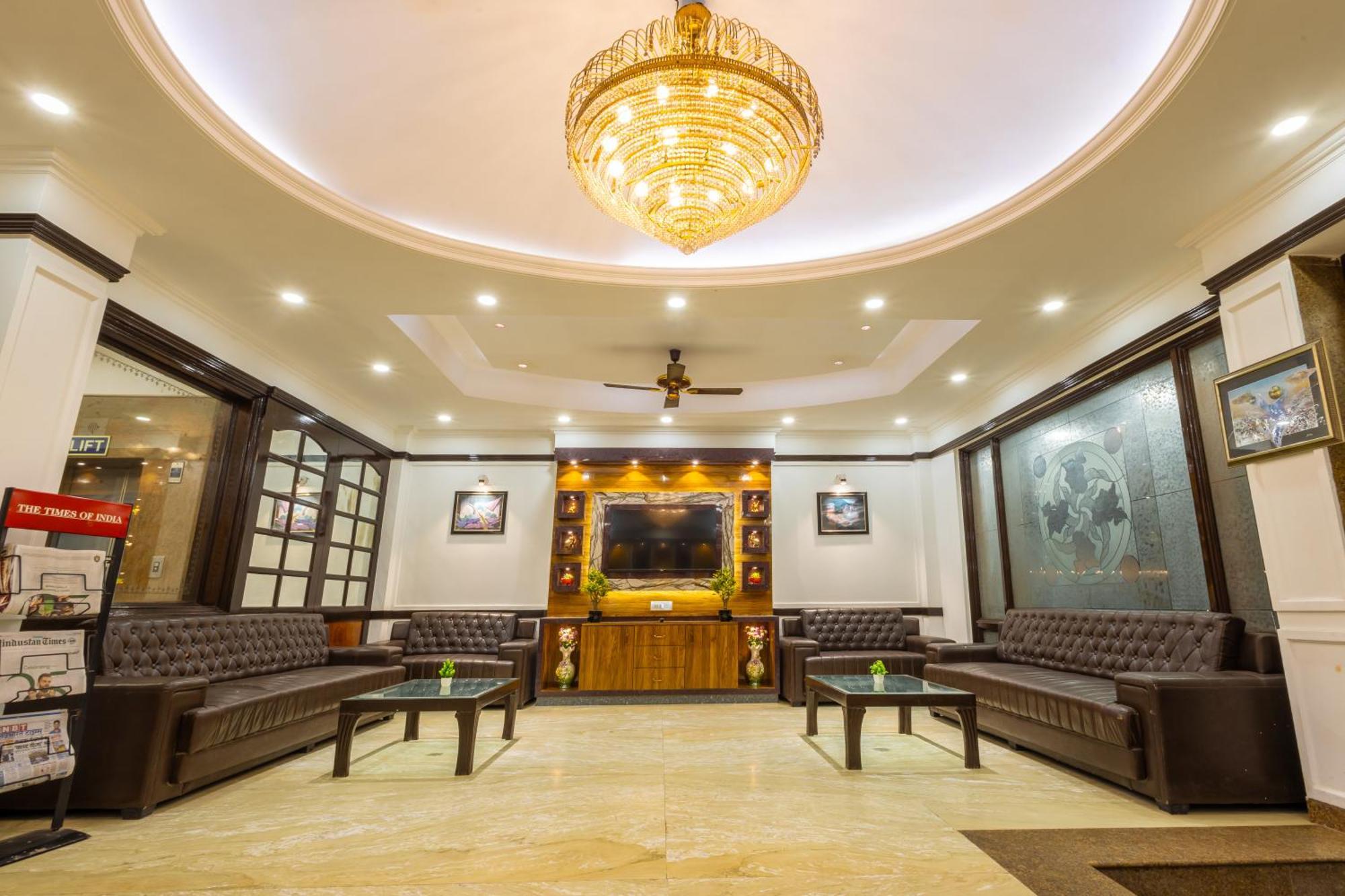 Panickers Residency - Ajmal Khan Market Near Karol Bagh Metro Hotel