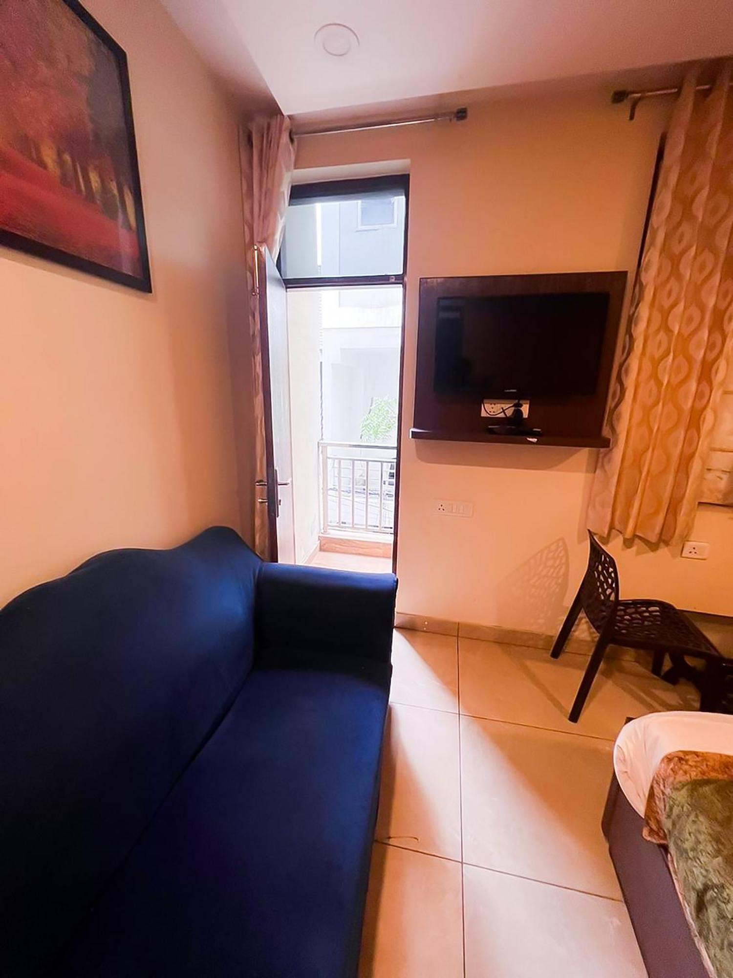 Bed & Breakfast Red Stone Near Igi Airport New Delhi