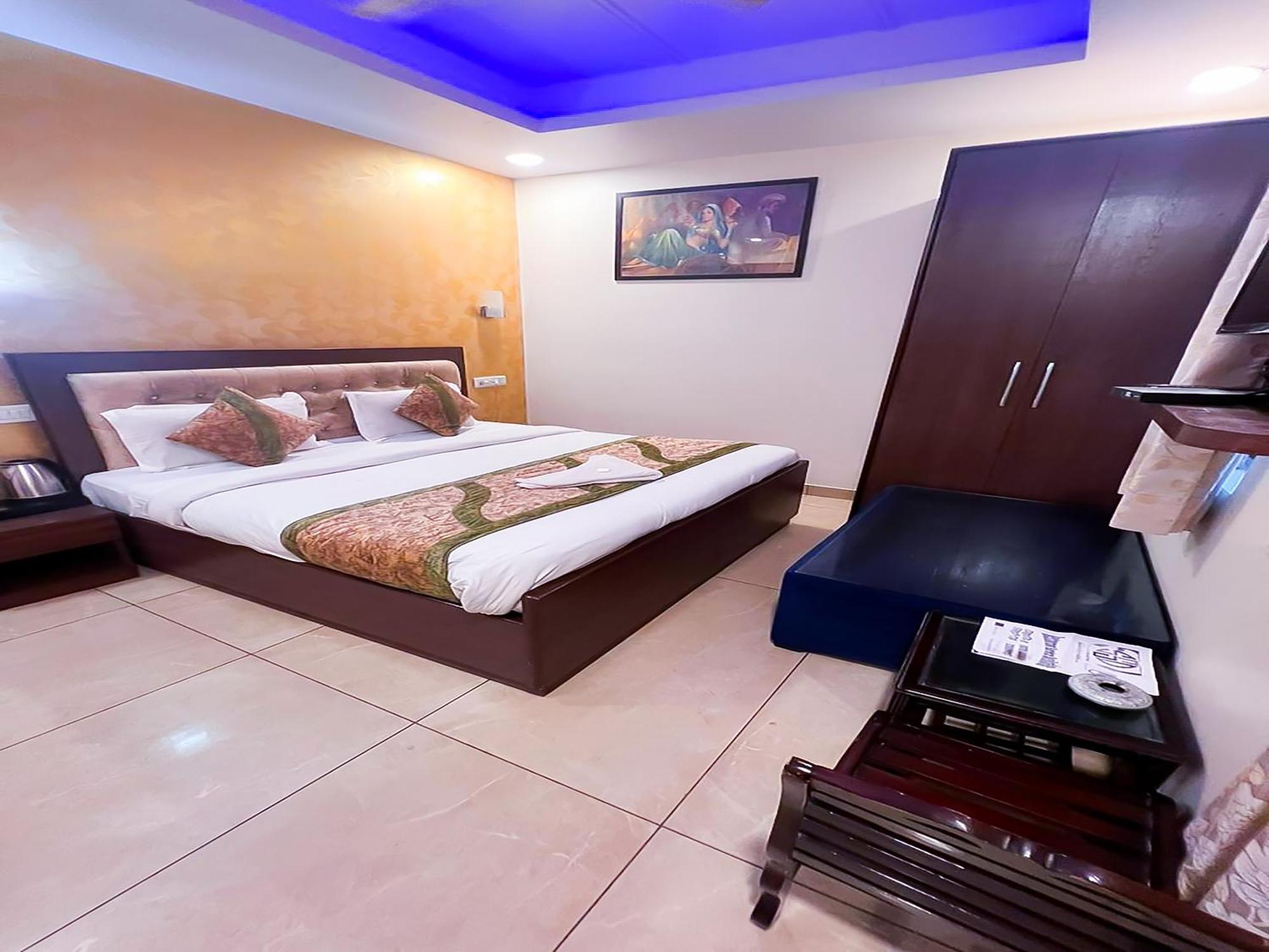 Bed & Breakfast Red Stone Near Igi Airport *