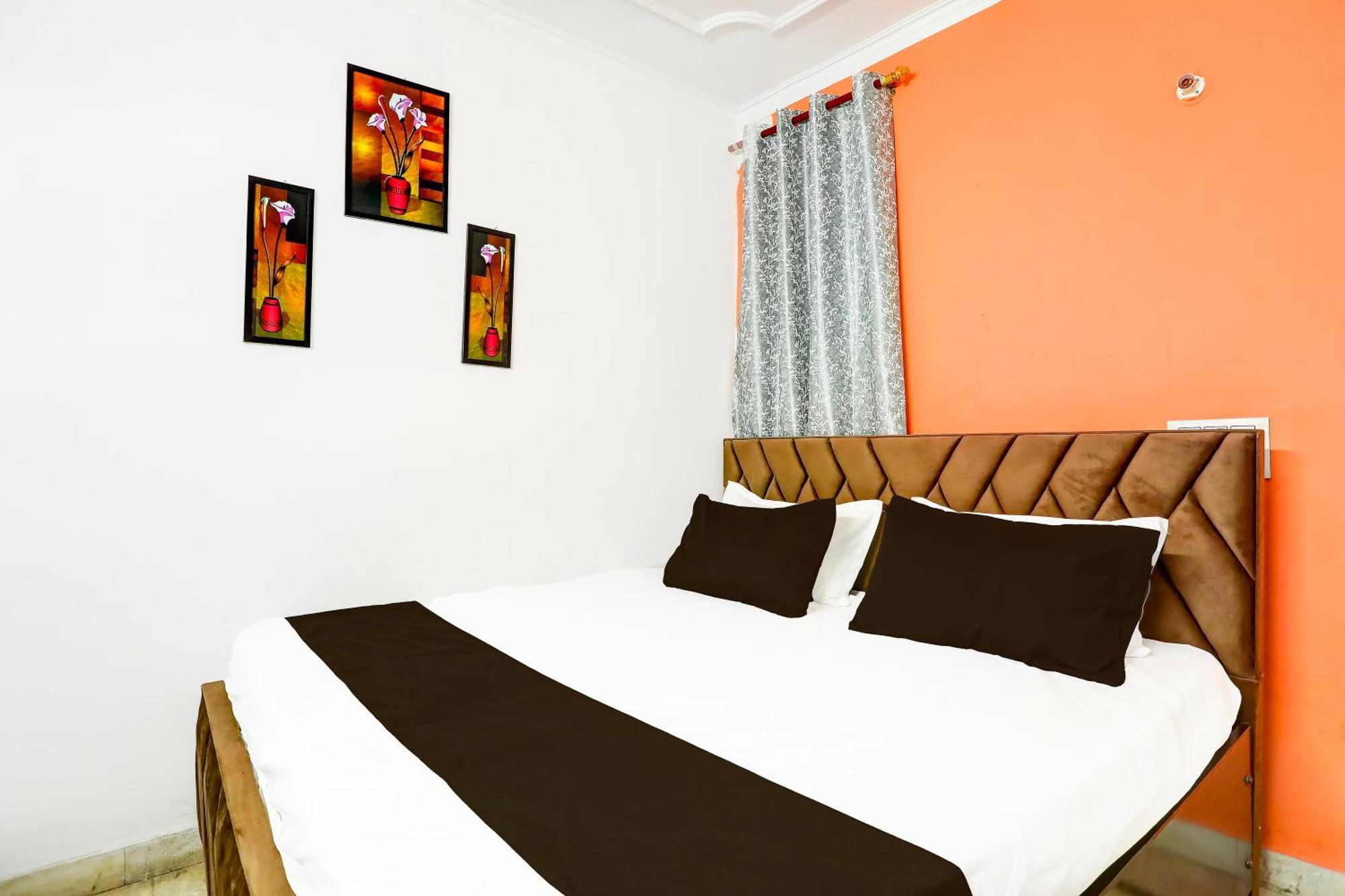 Hotel Malviya Inn - Begampur Bed & Breakfast New Delhi
