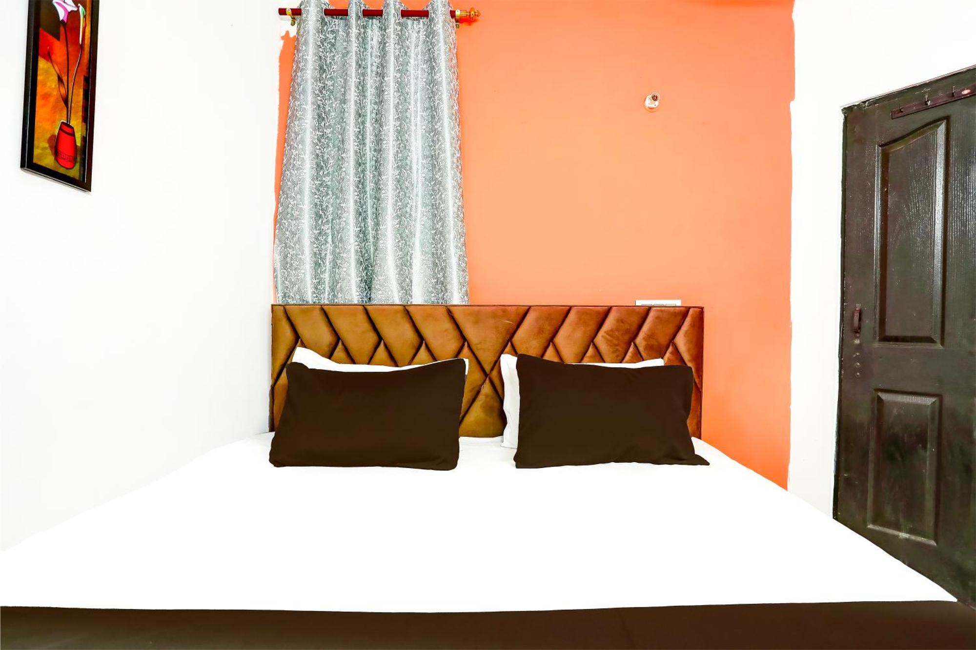 Bed & Breakfast Hotel Malviya Inn - Begampur New Delhi