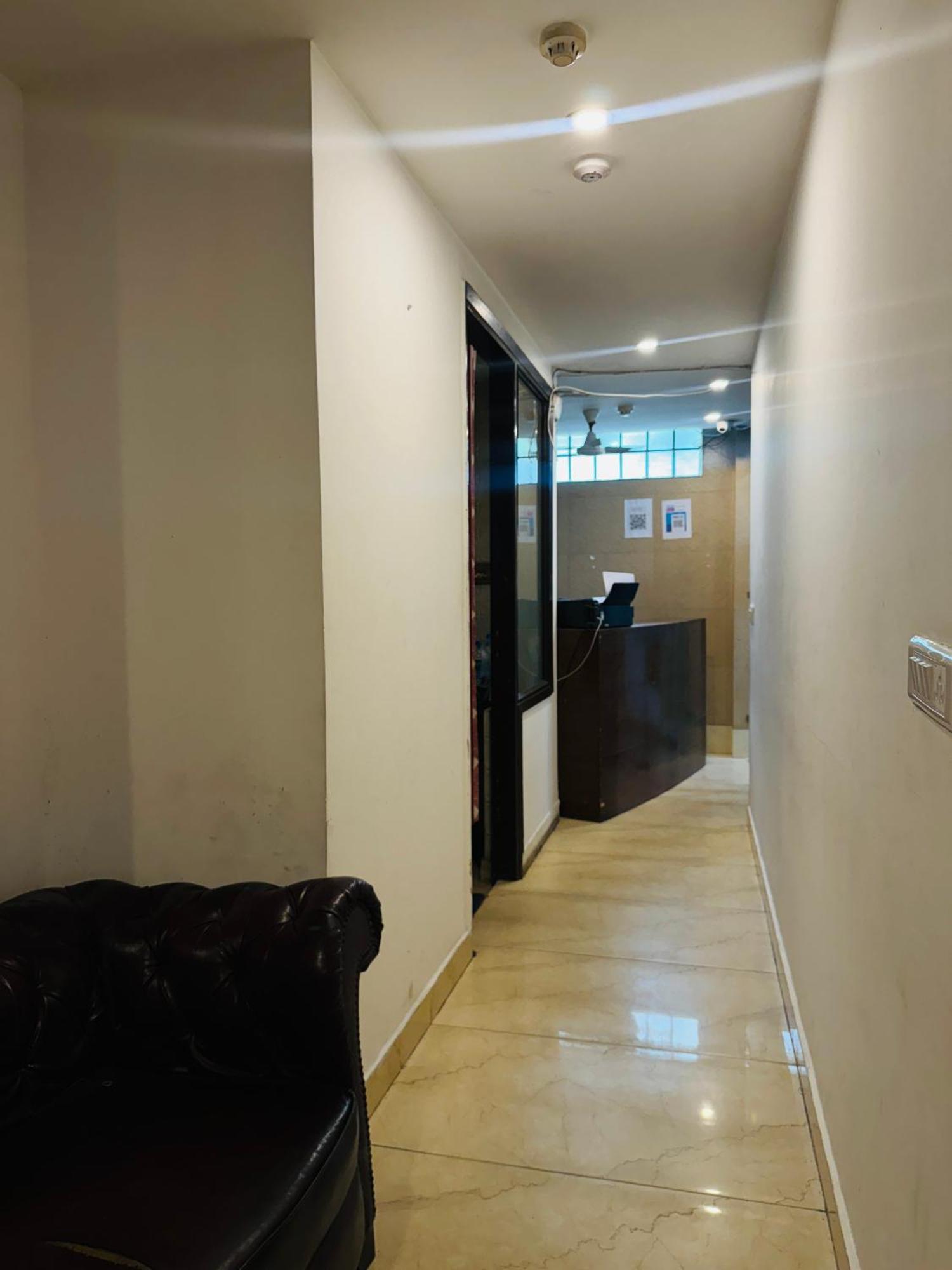 Hotel Bir - Jangpura 3*
