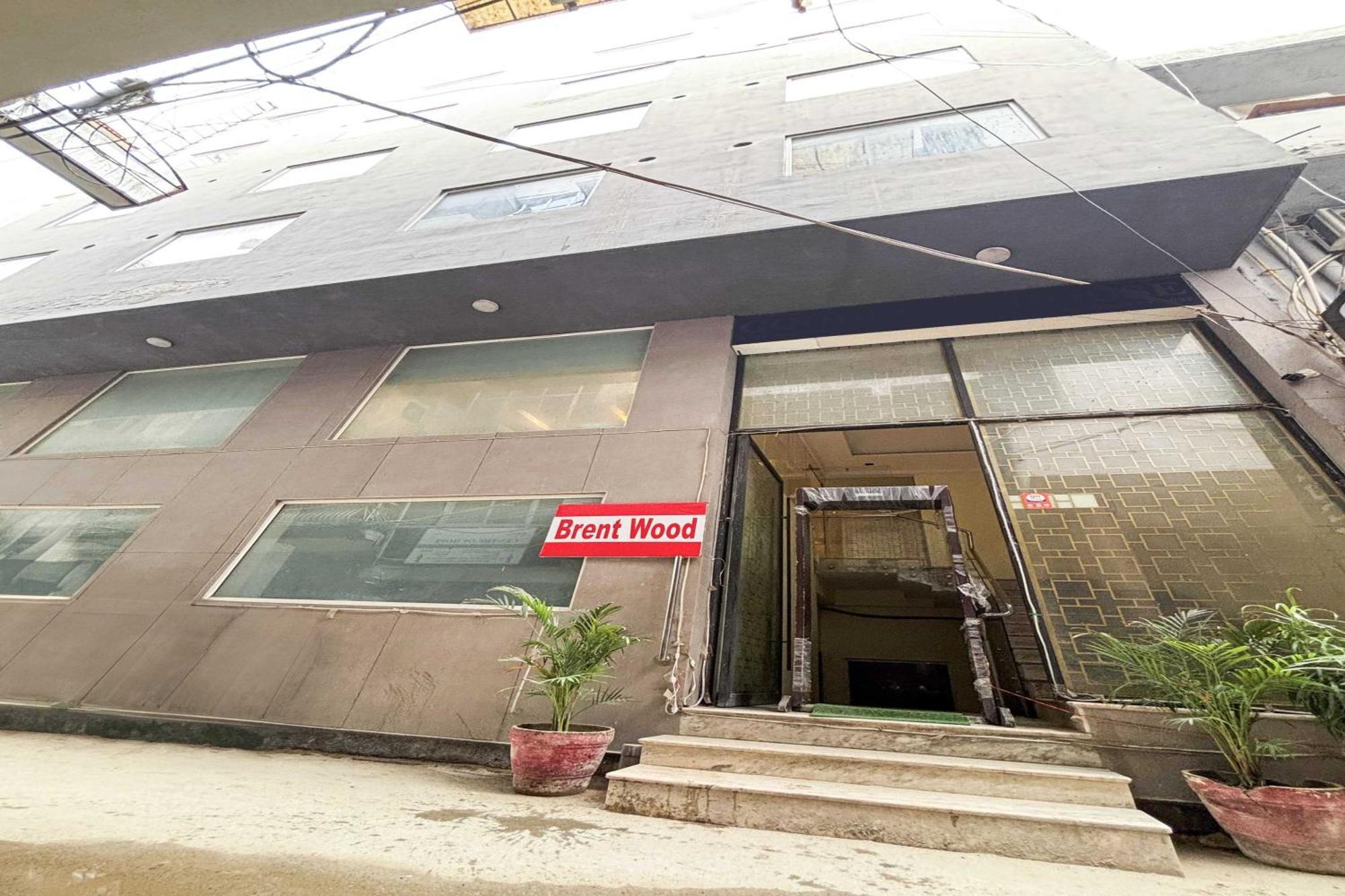 Hotel O Brent Wood New Delhi