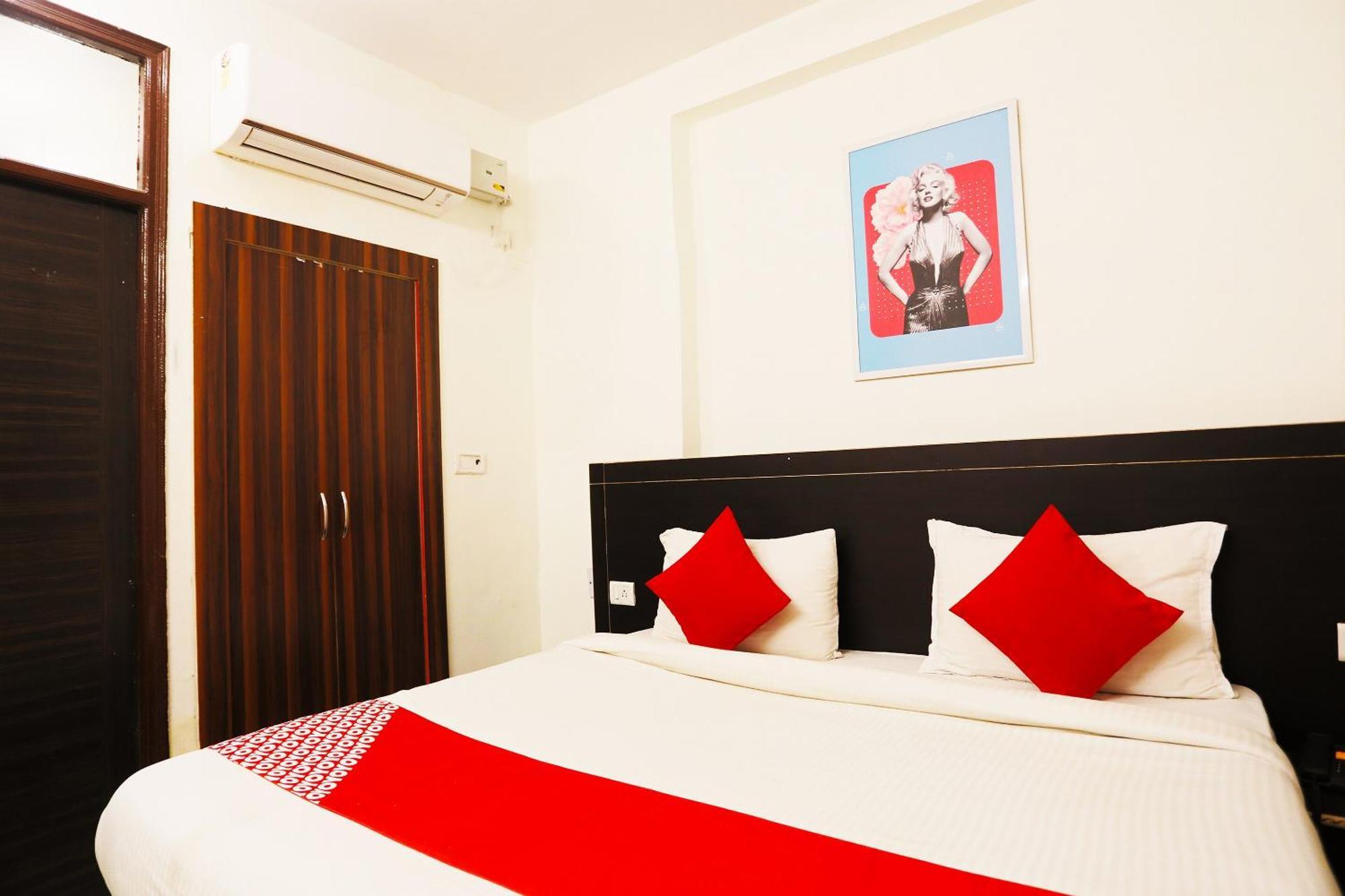 O Discovery Deluxe 3* New Delhi