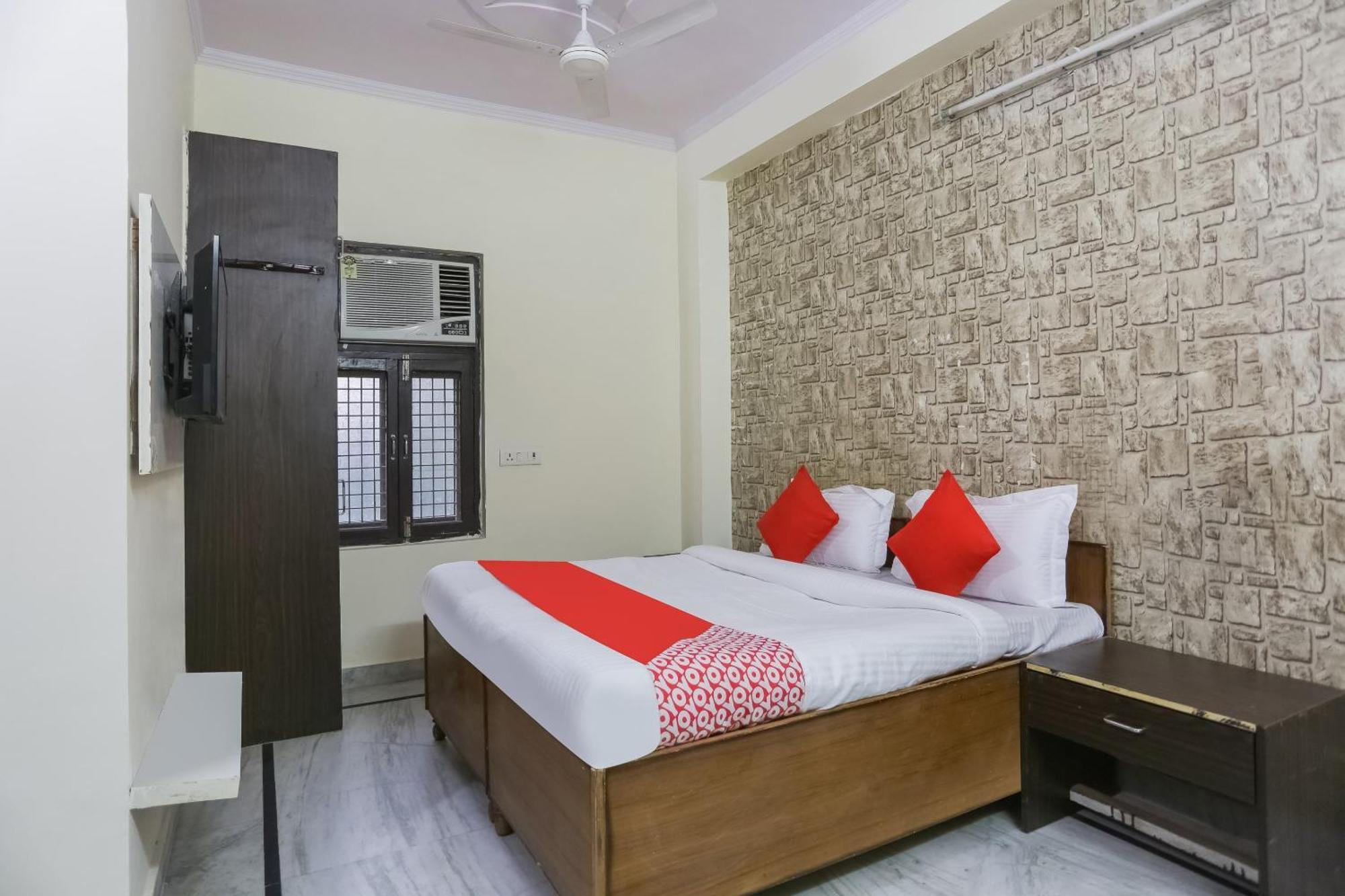 Hotel O High New Delhi