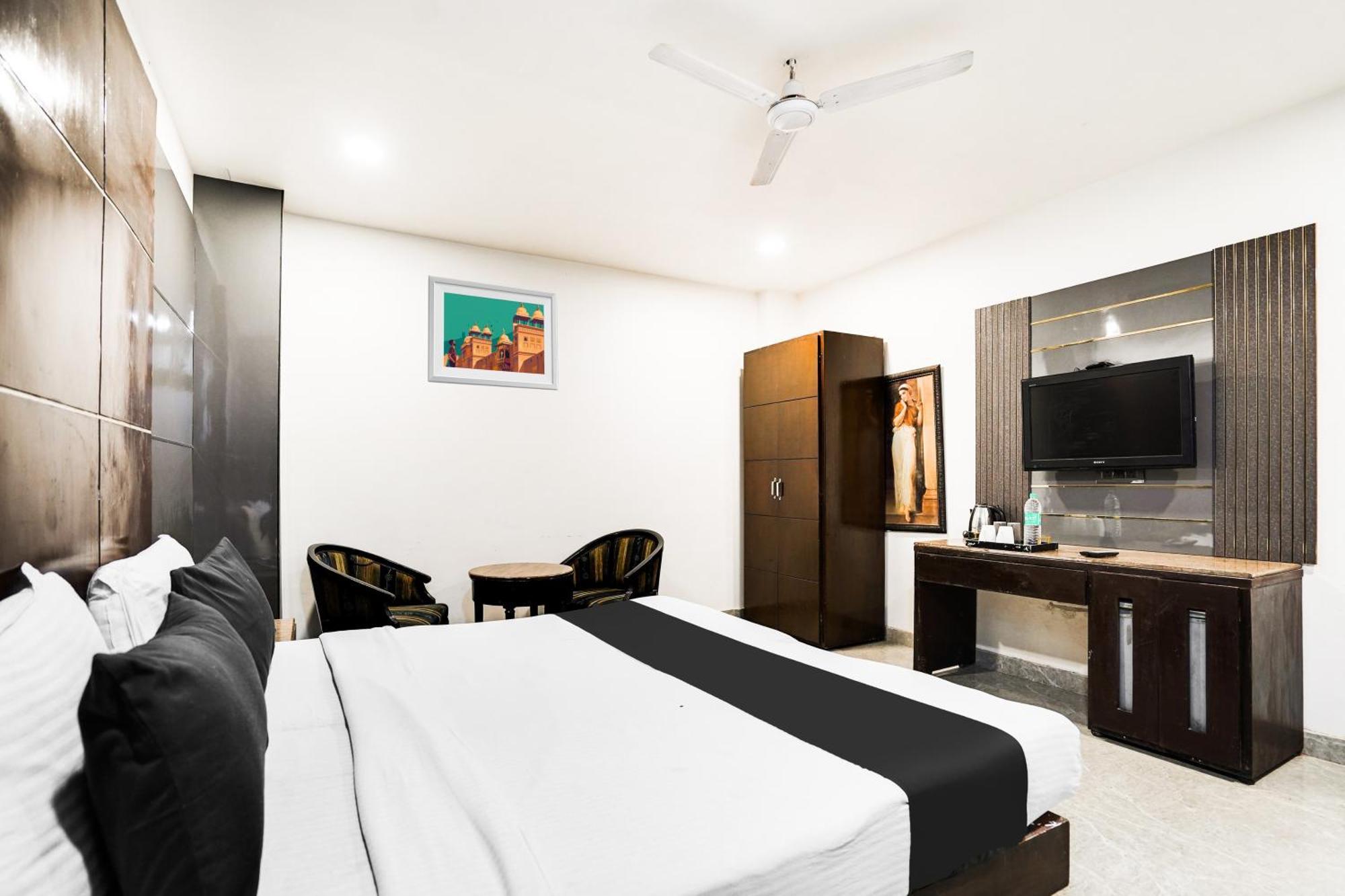 O Grand Peepal Hotel