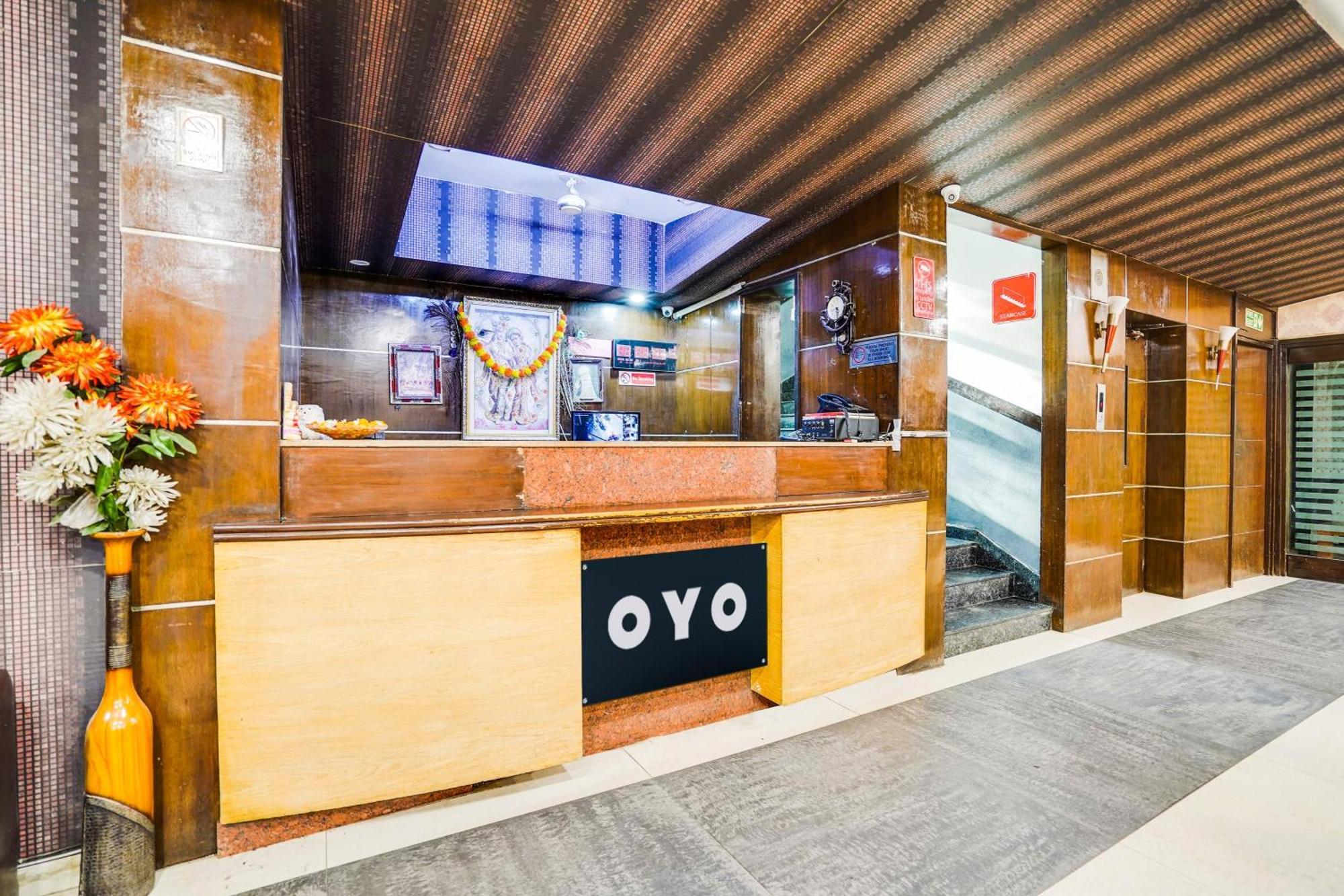 Hotel O Grand Peepal 4*
