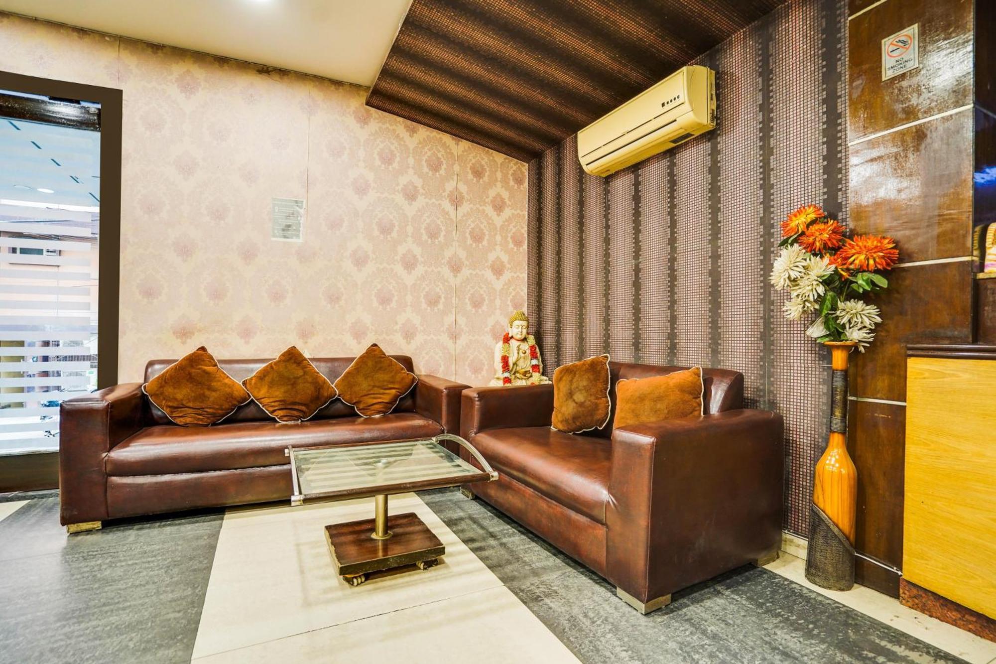 Hotel O Grand Peepal