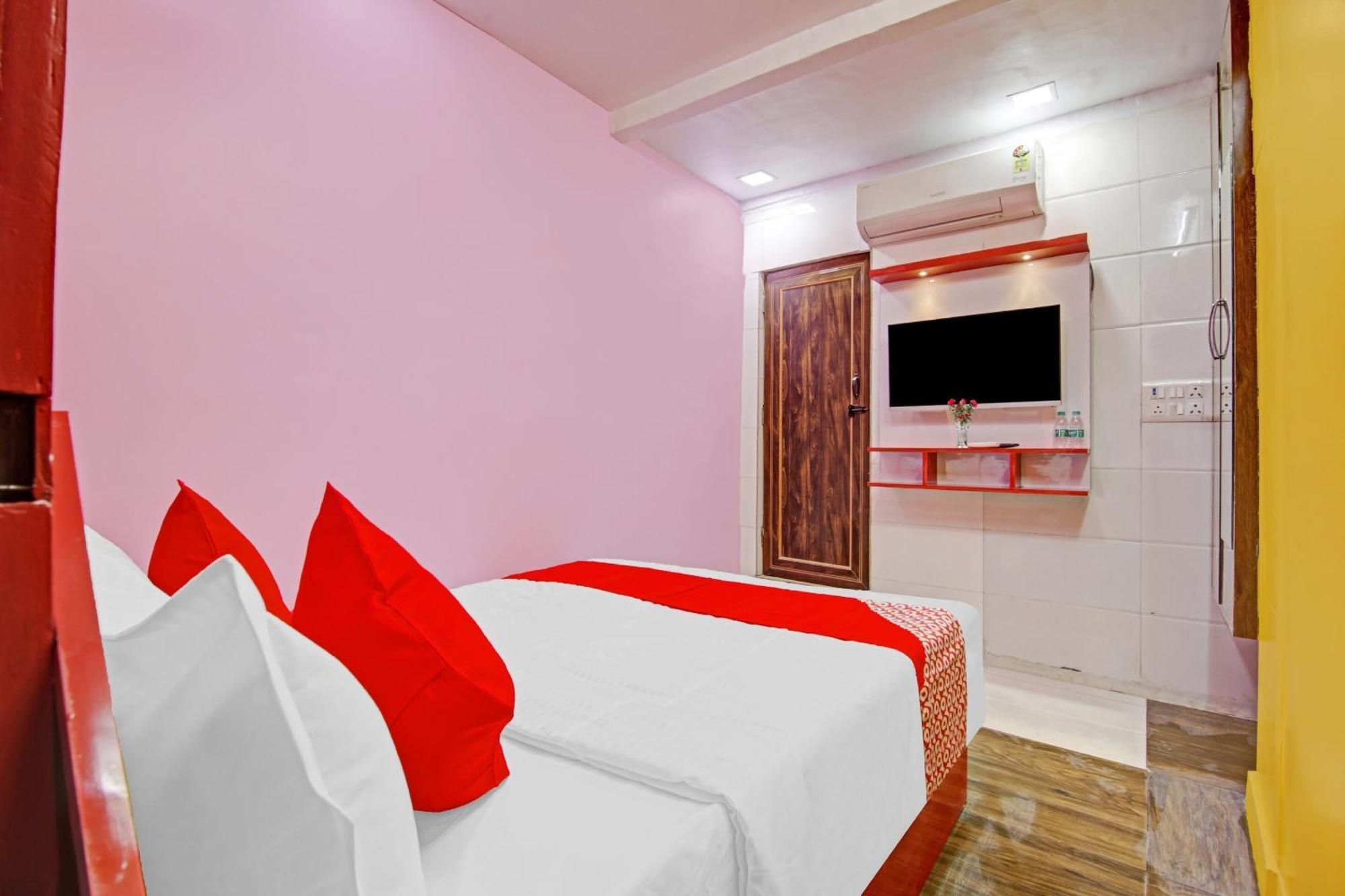 O Happiness Near Tdi Mall 3* New Delhi
