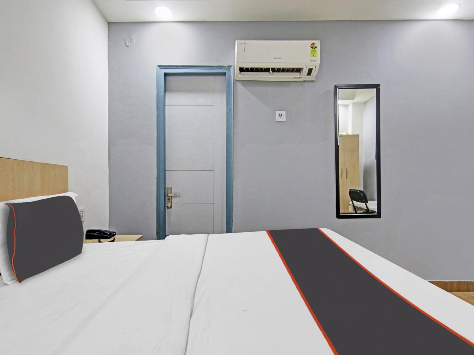 Live As Nod2558 Hotel