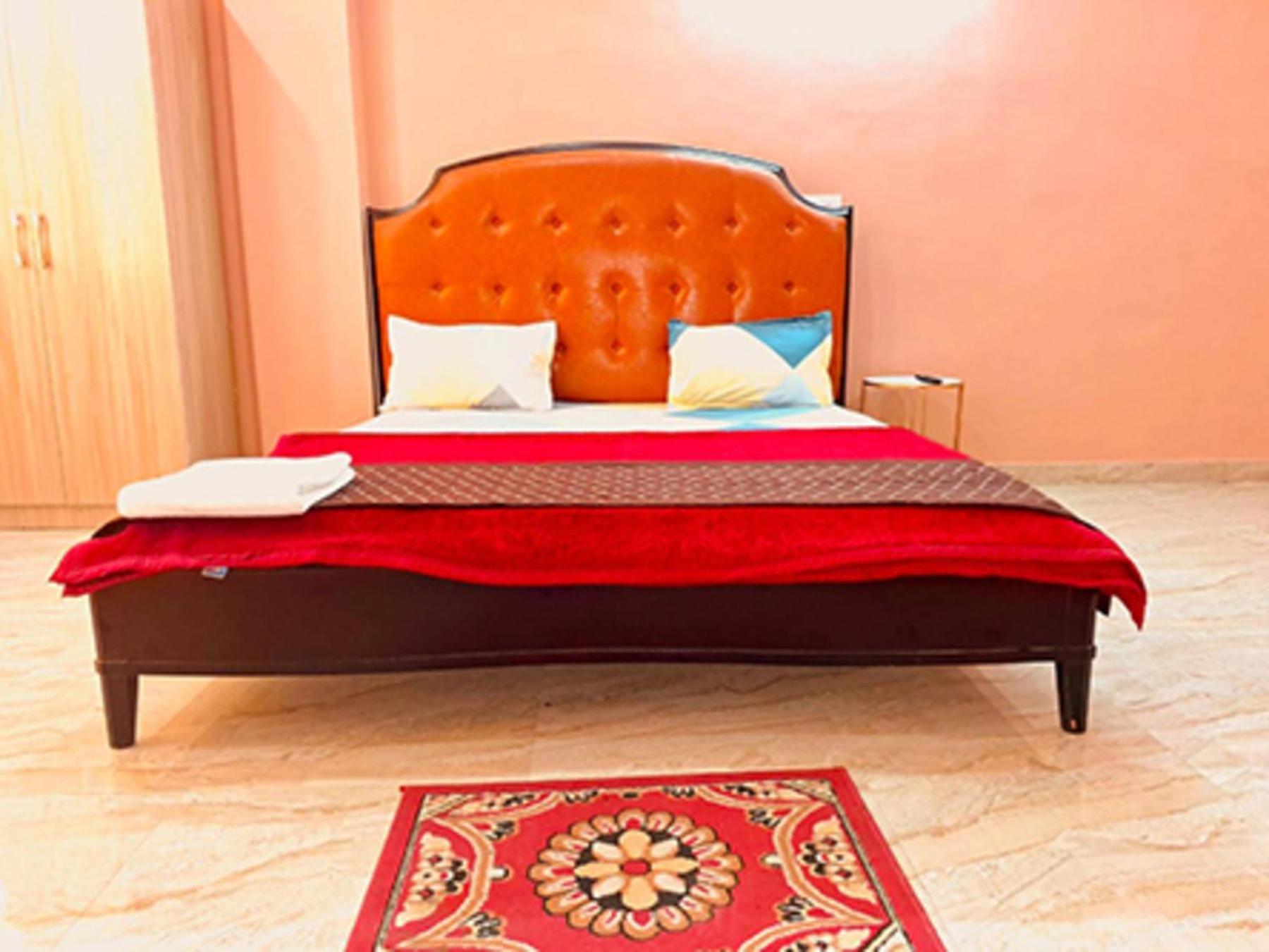 Hotel In Dwarka 8 Sec New Delhi