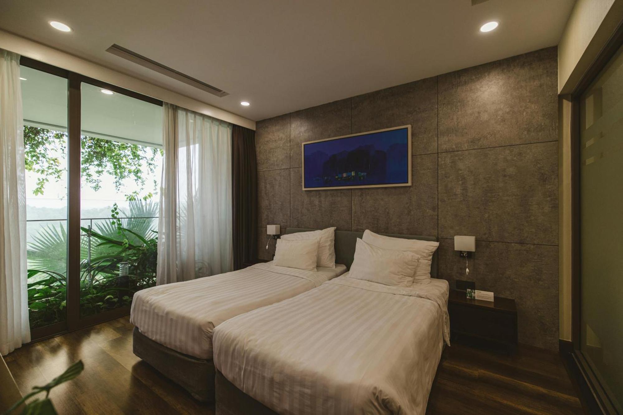 Tark International A Family Near Igi Airport Delhi 4*