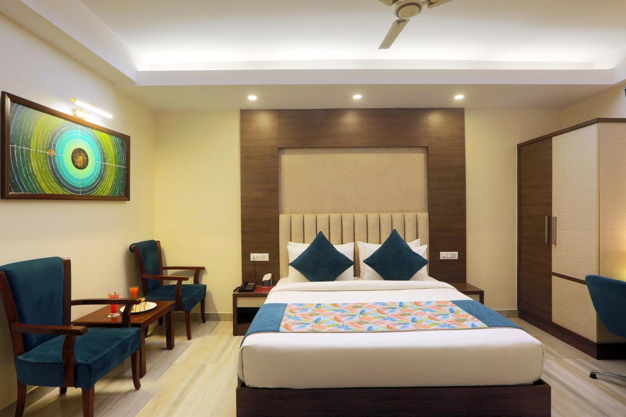 Oxmo Delhi Airport Hotel New Delhi